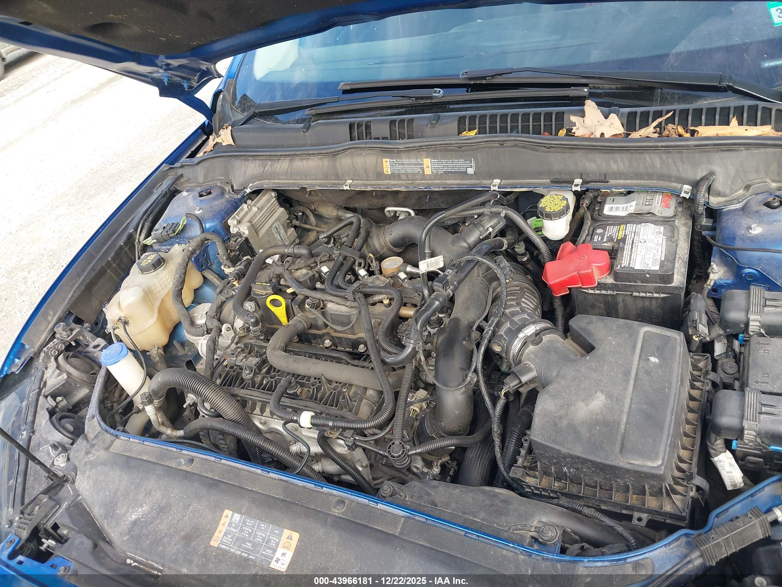 FORD FUSION image 10