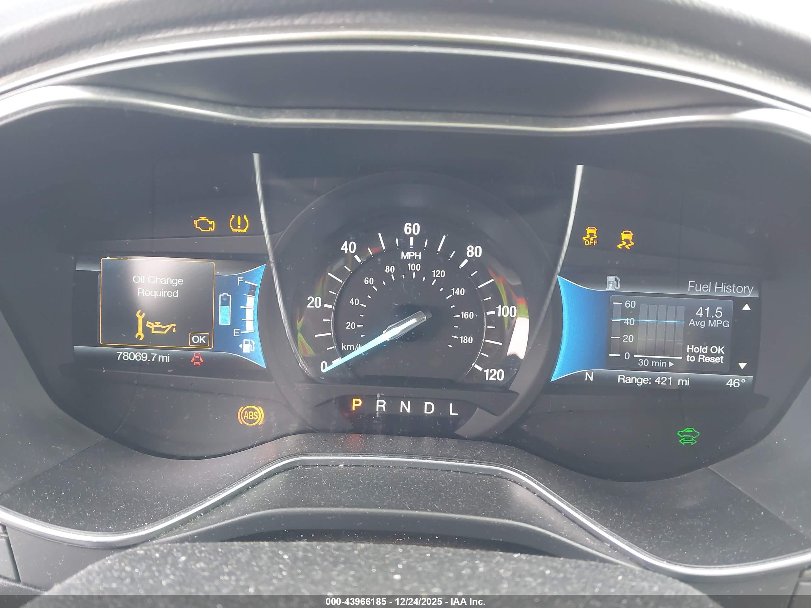 FORD FUSION image 7
