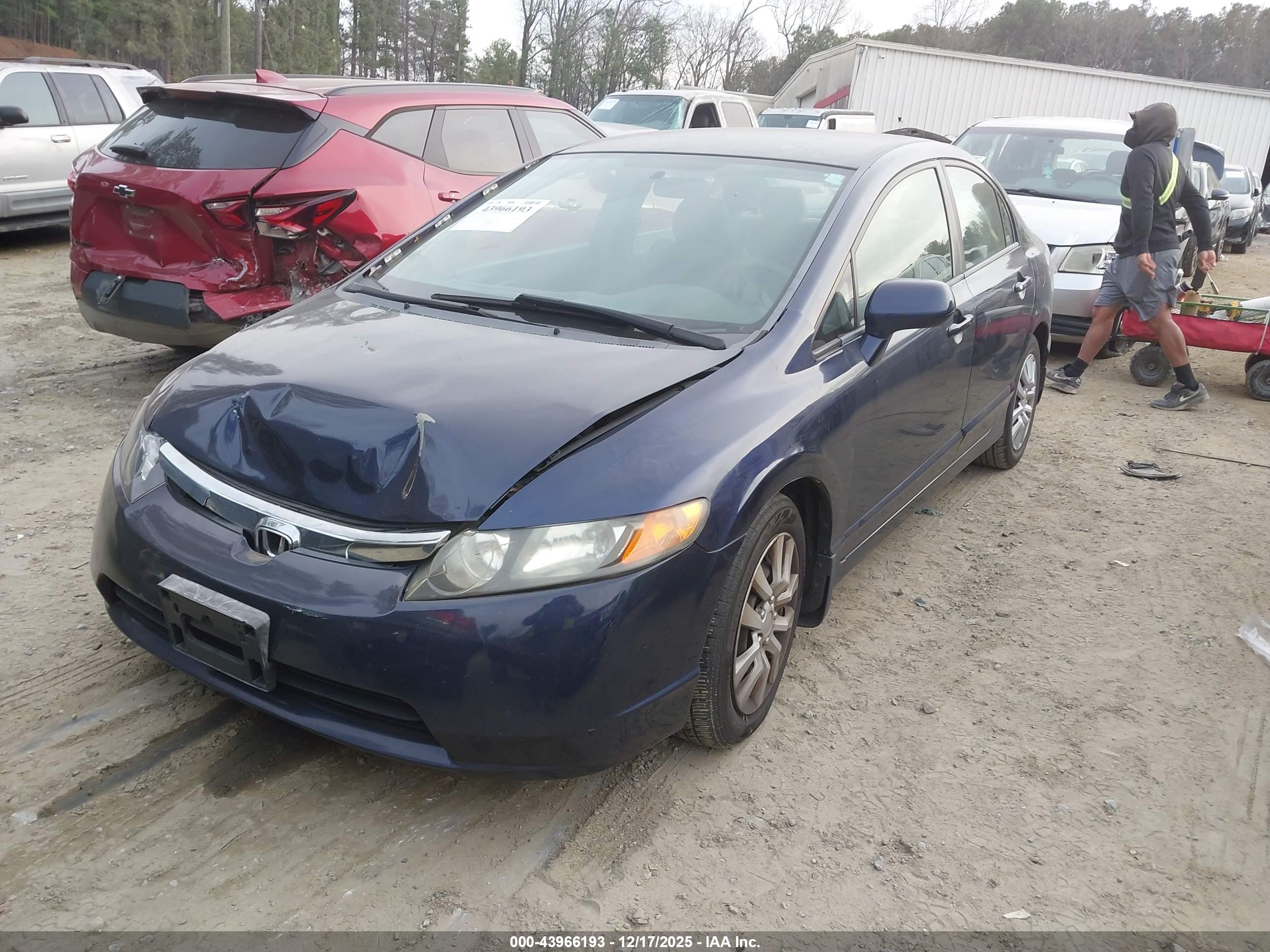 HONDA CIVIC image 2