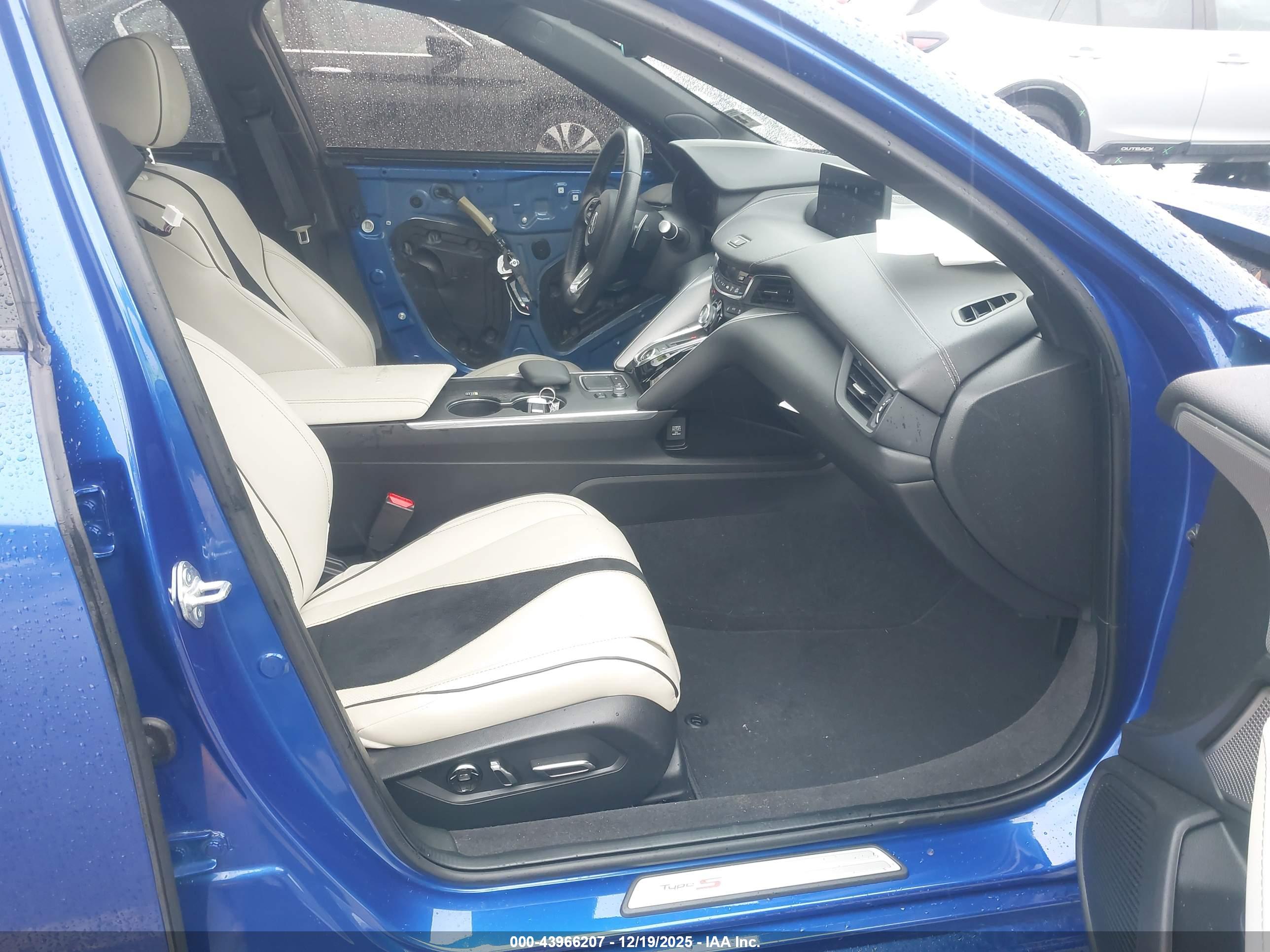 ACURA TLX image 5