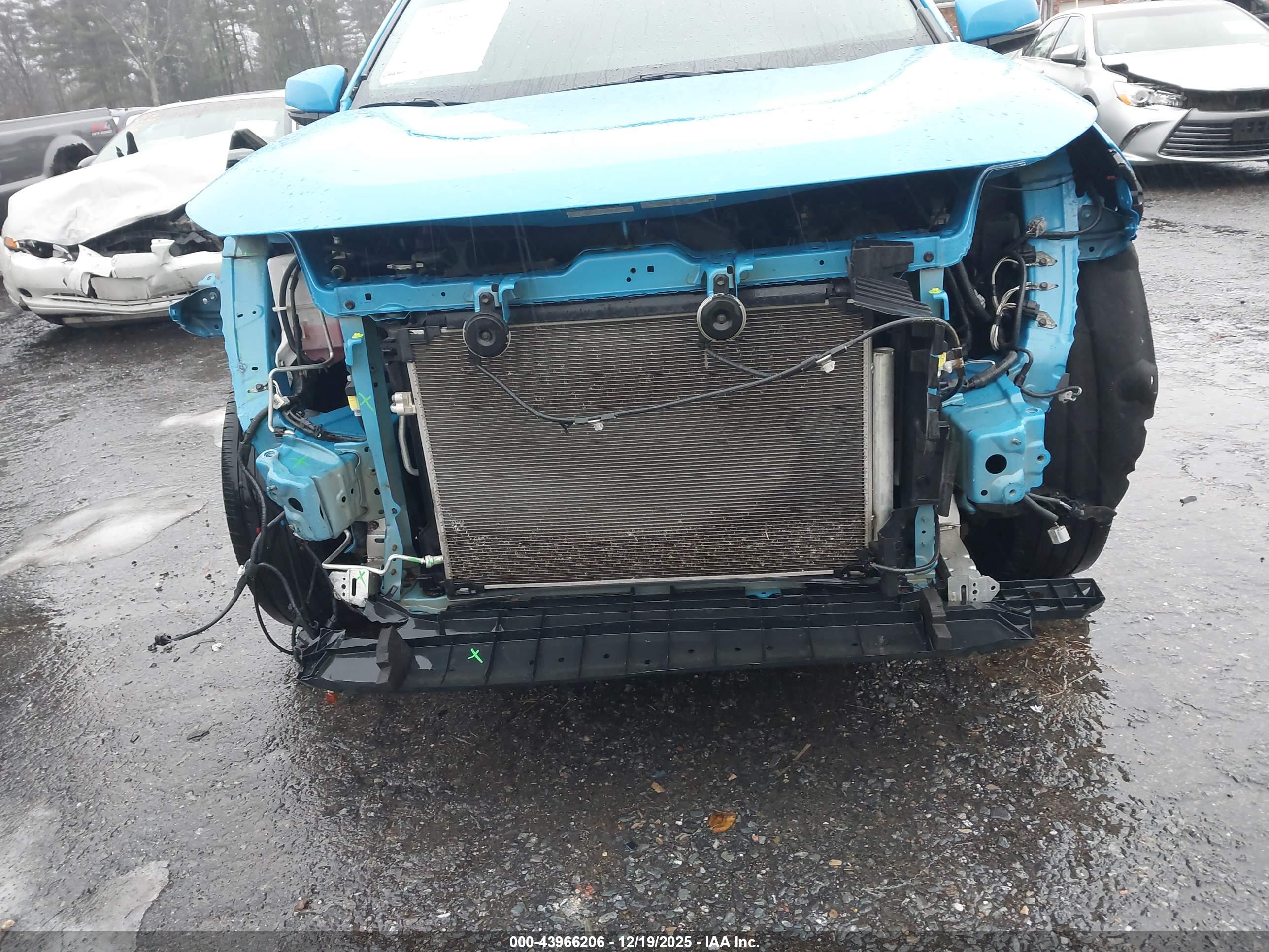 TOYOTA RAV4 image 6