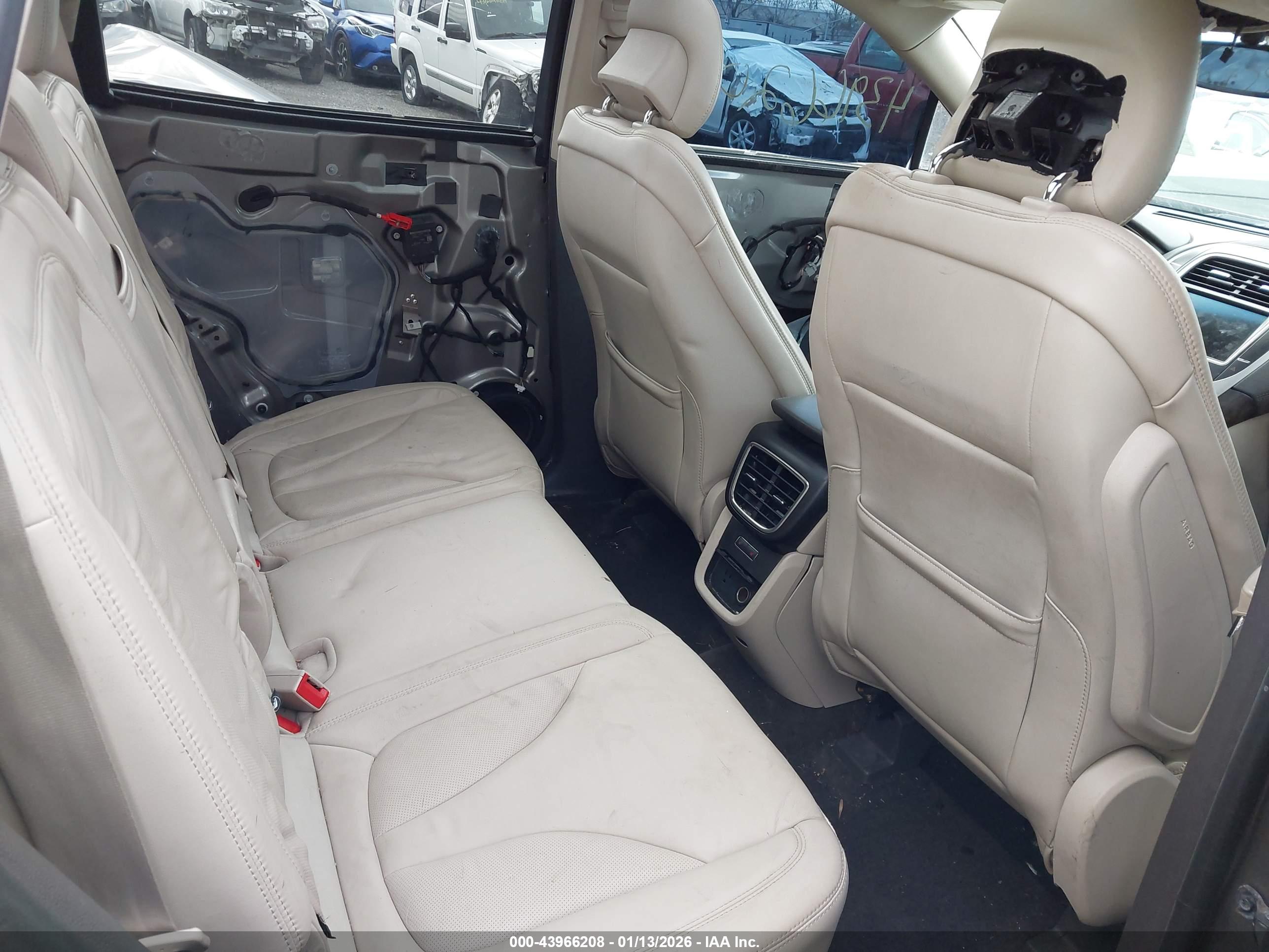 LINCOLN MKX image 8