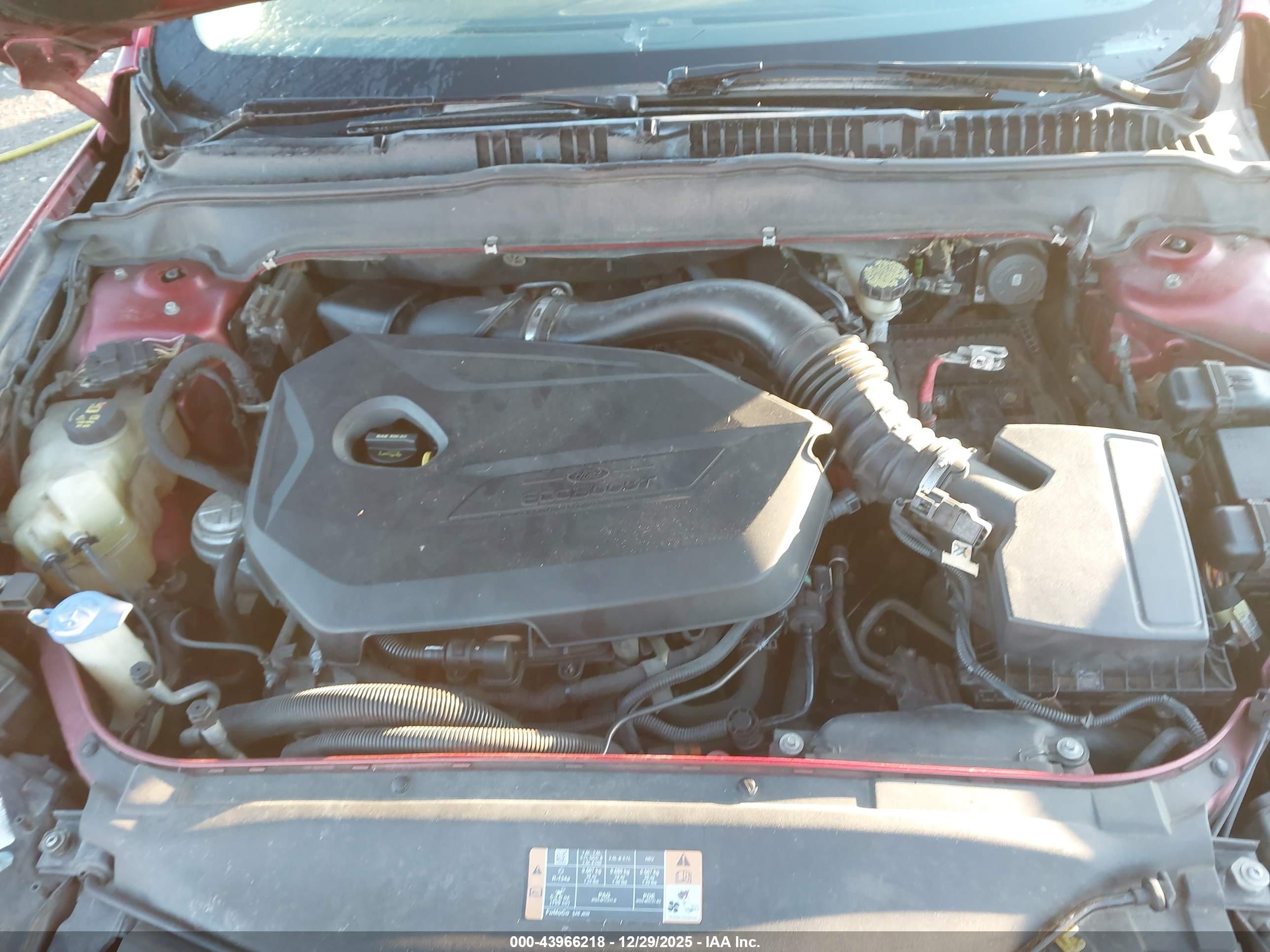FORD FUSION image 10
