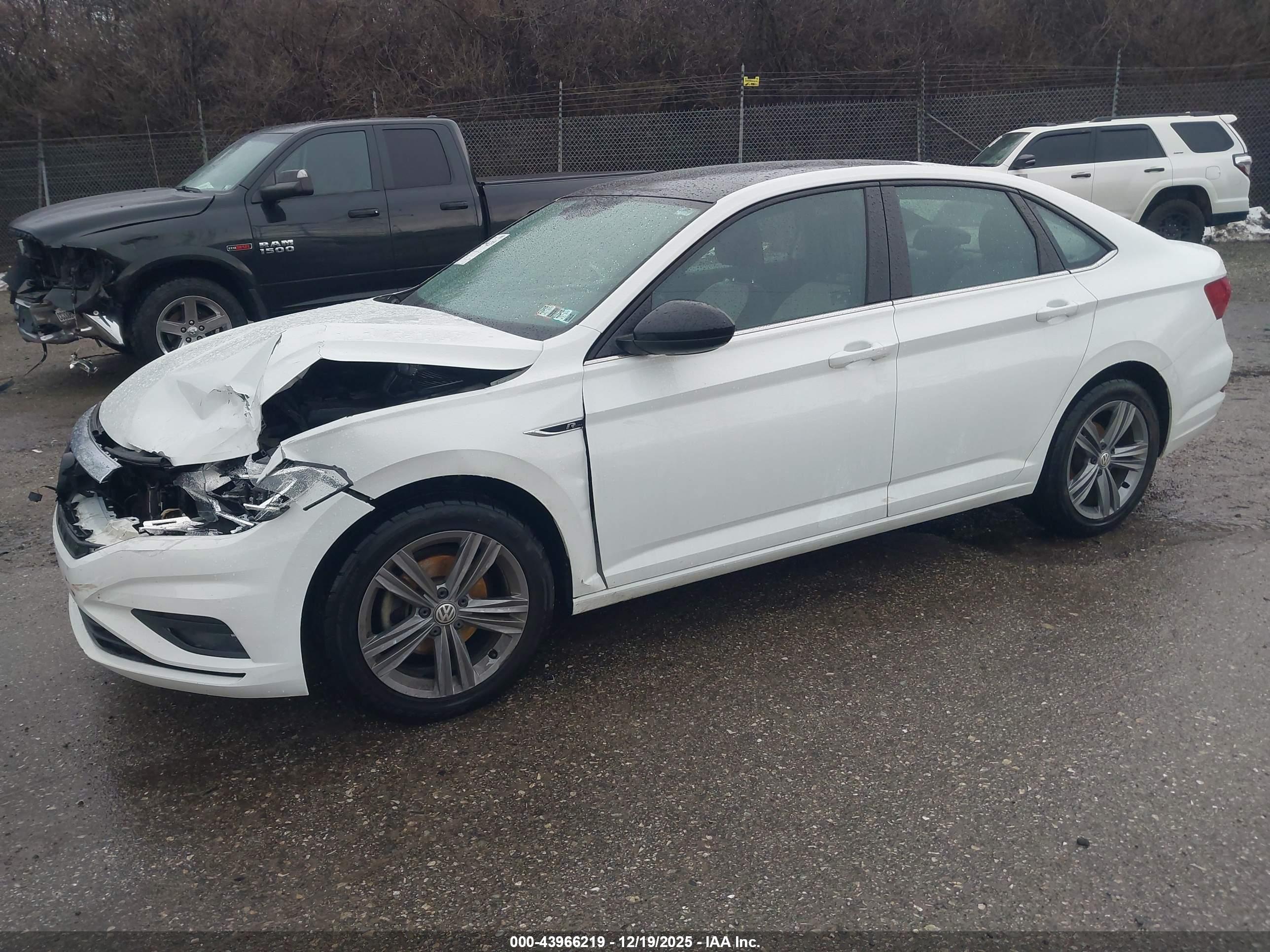 VOLKSWAGEN JETTA image 2