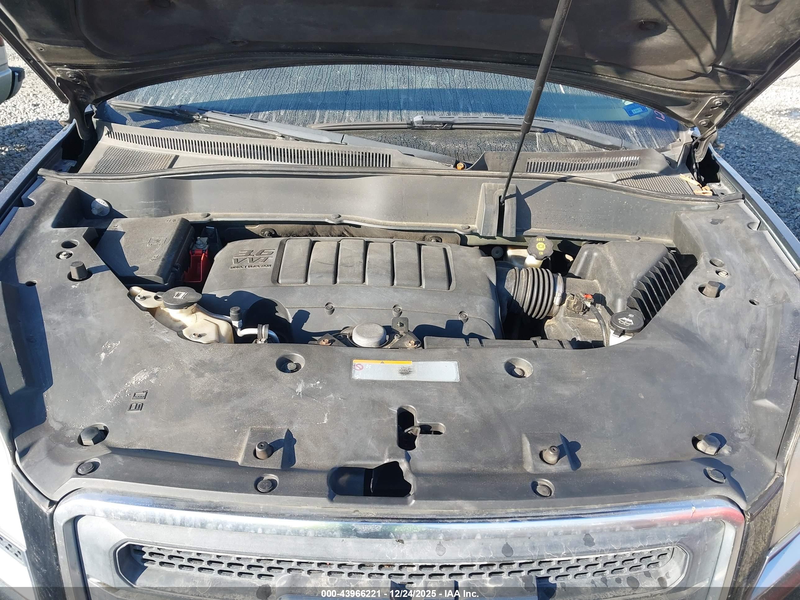 GMC ACADIA image 10