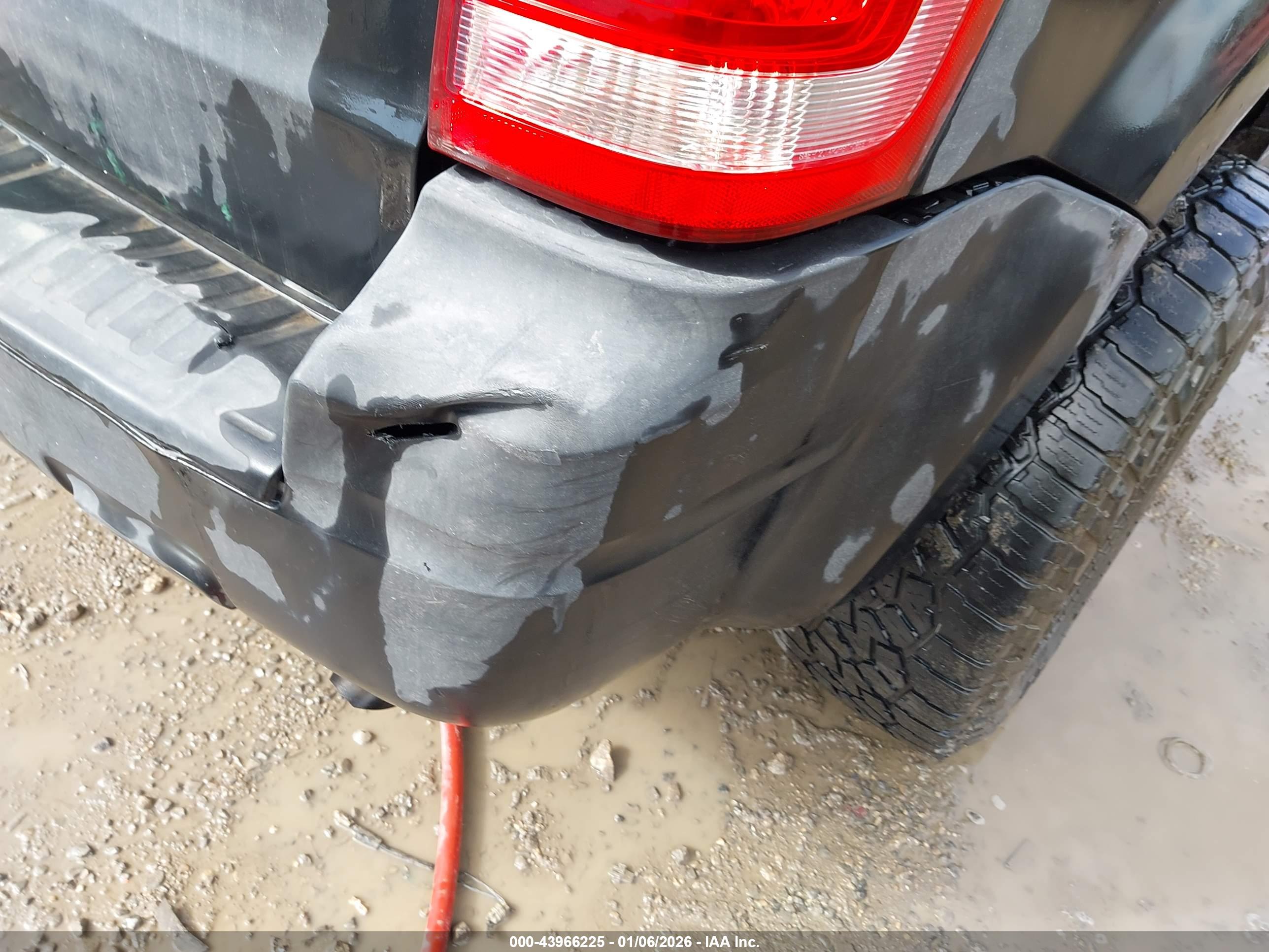 FORD ESCAPE image 6