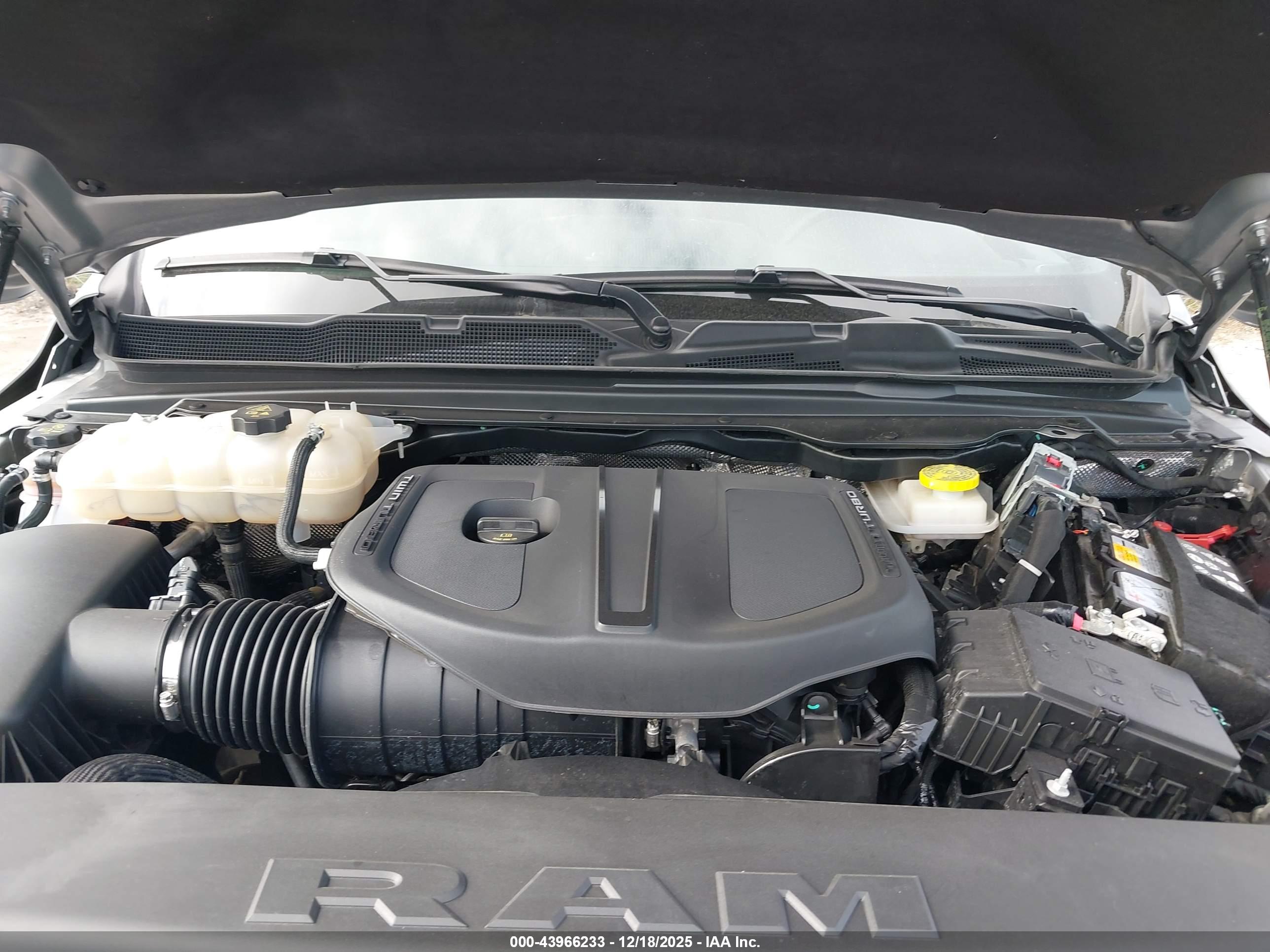 RAM 1500 image 10