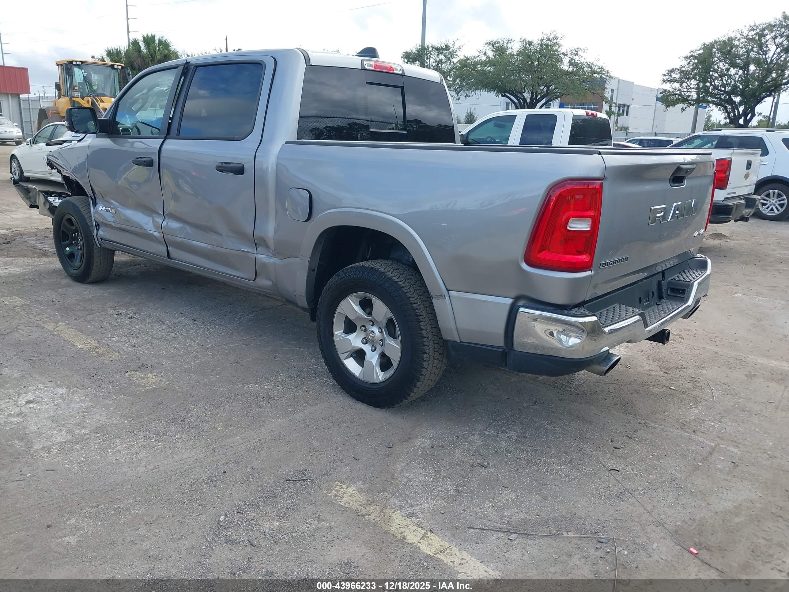RAM 1500 image 3