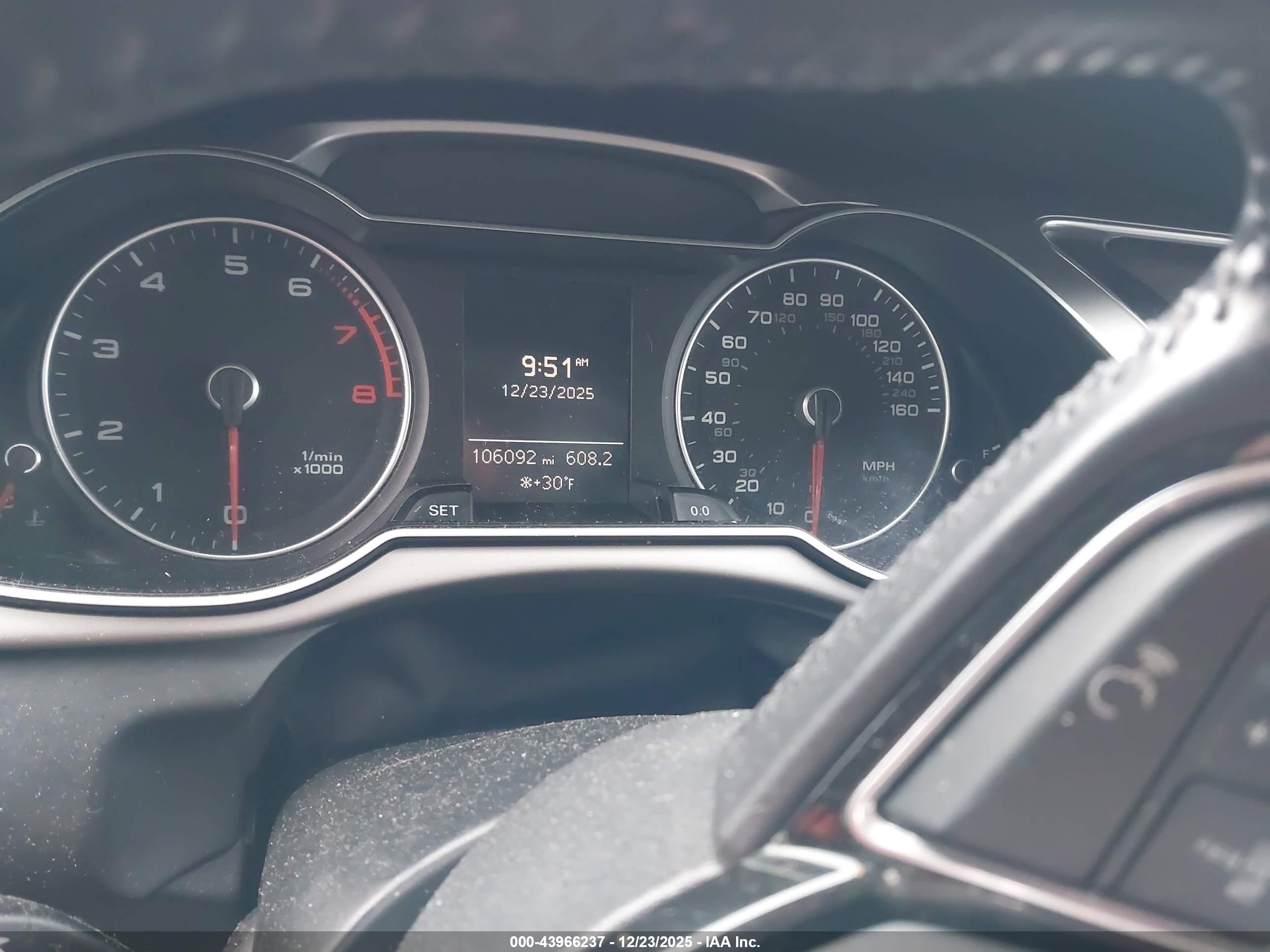 AUDI A4 image 7