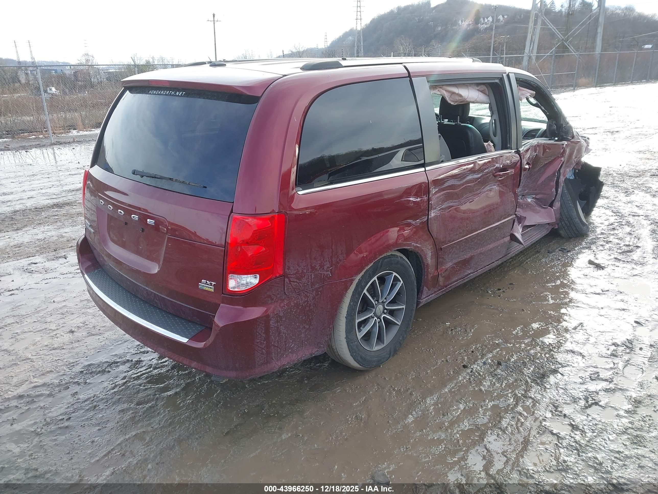 DODGE GRAND image 4