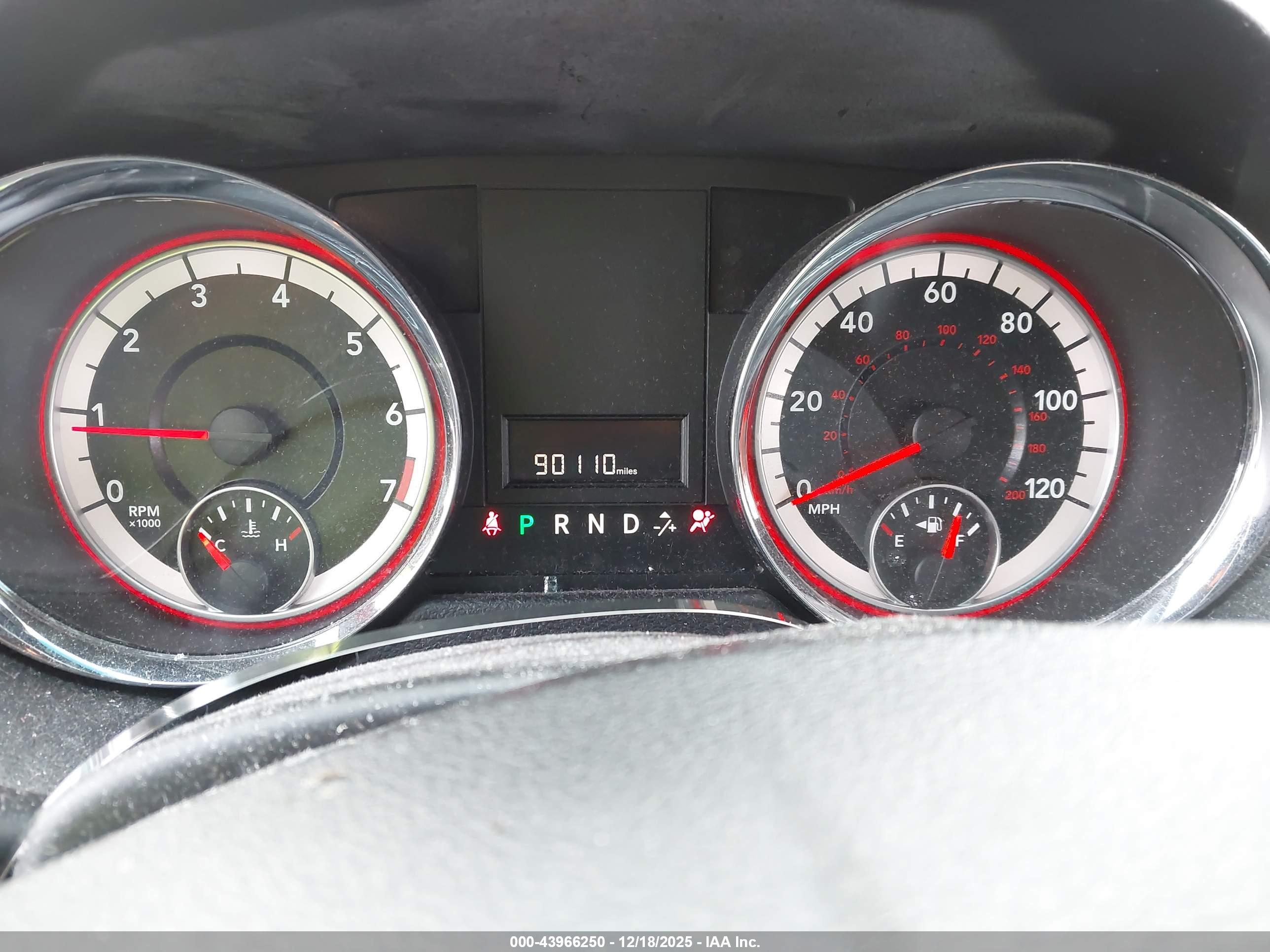 DODGE GRAND image 7