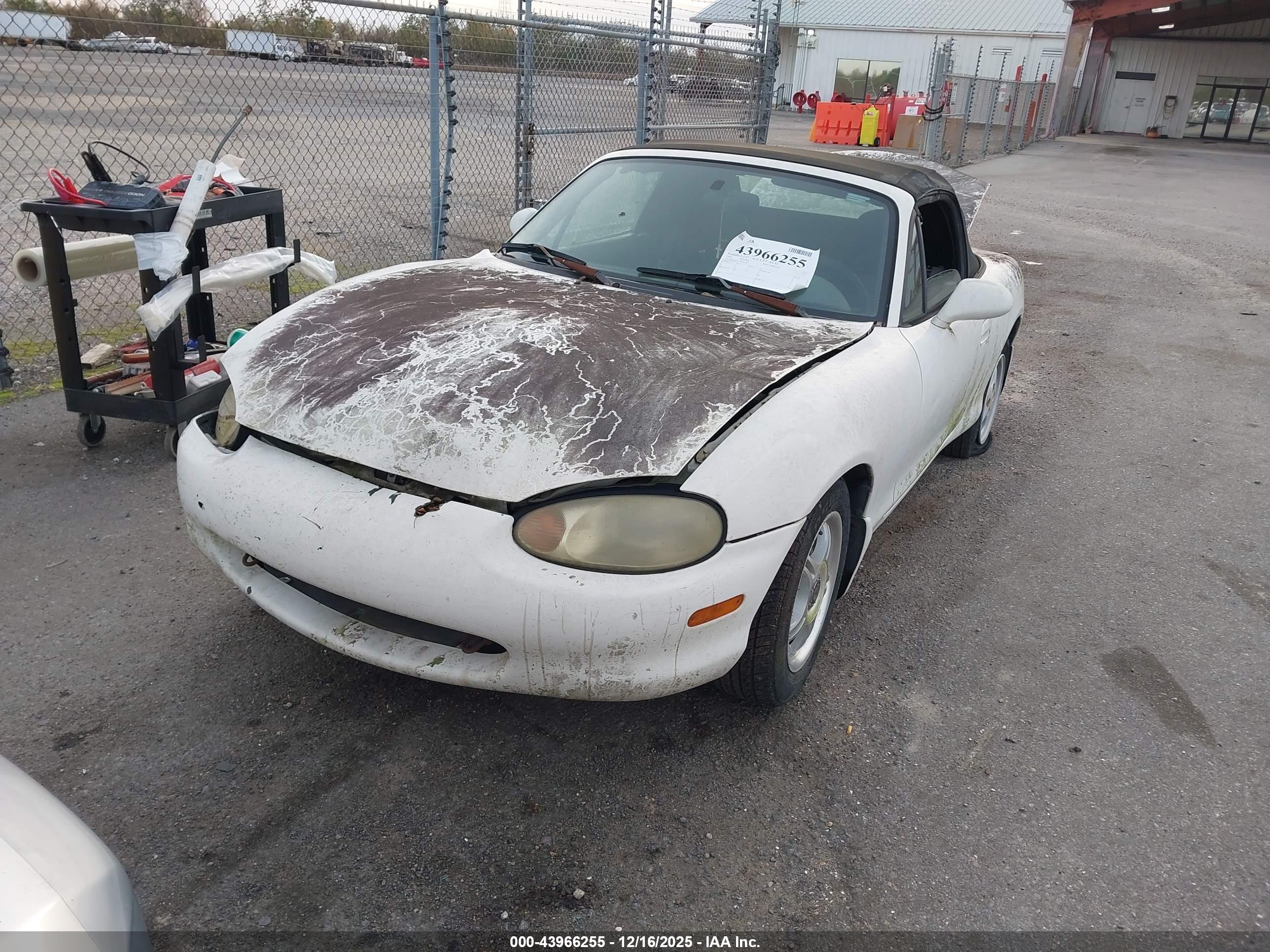MAZDA MX-5 image 2