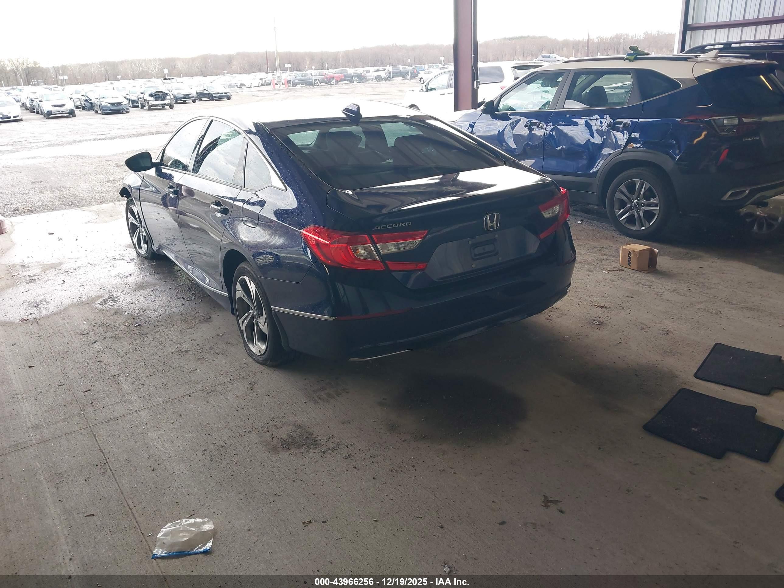 HONDA ACCORD image 3