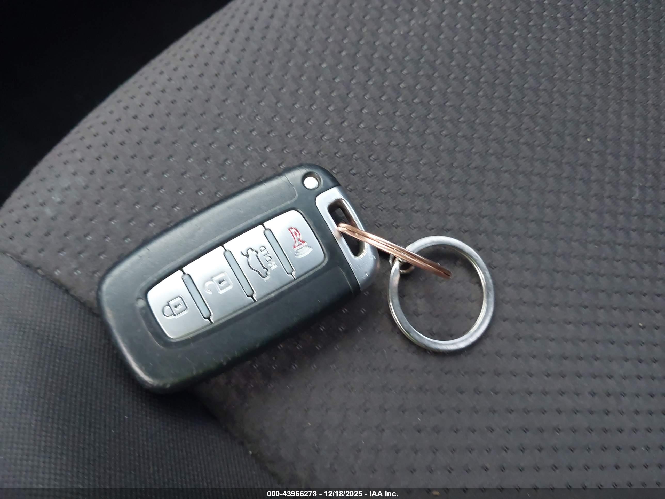 KIA FORTE image 11