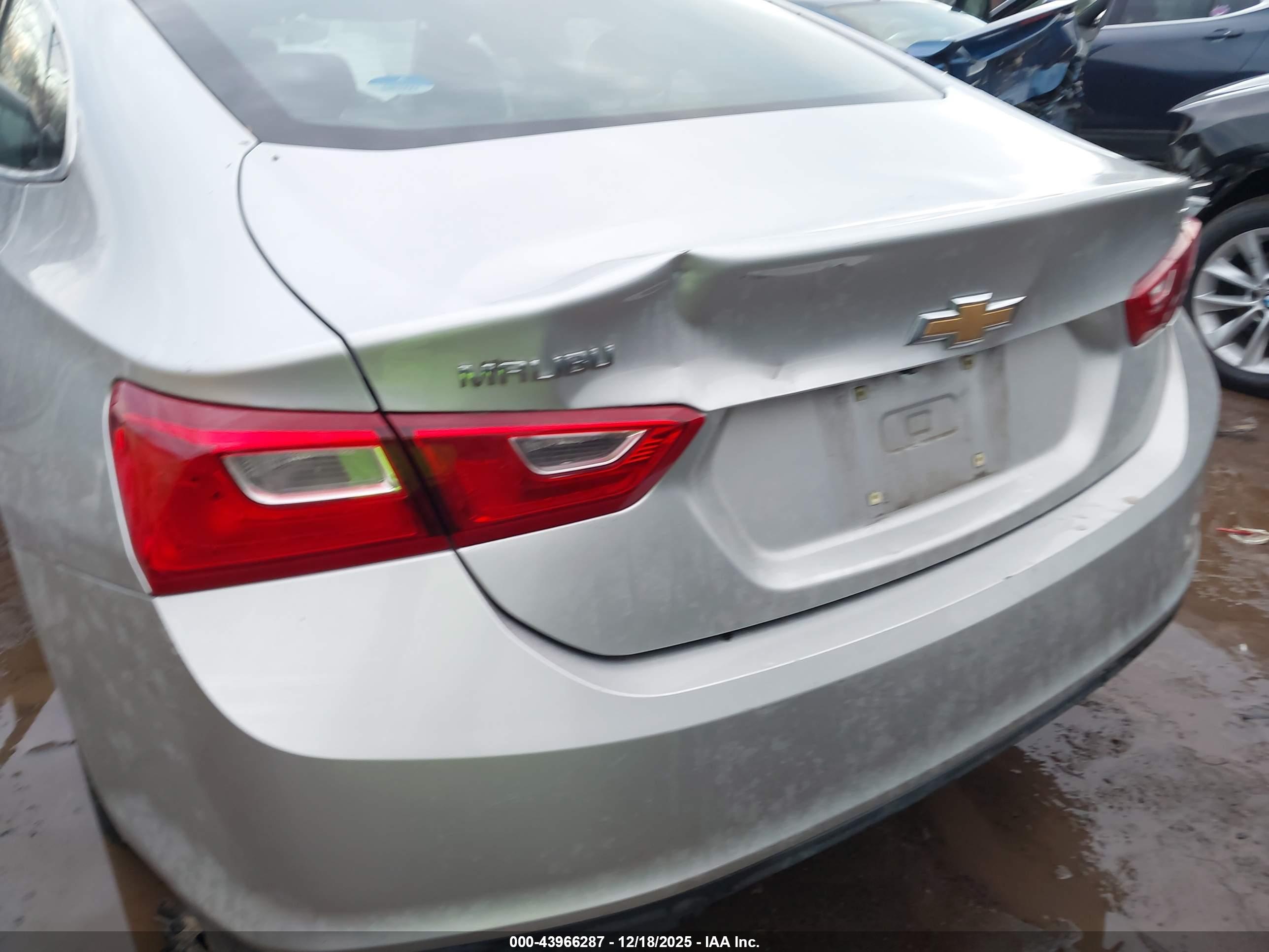 CHEVROLET MALIBU image 6