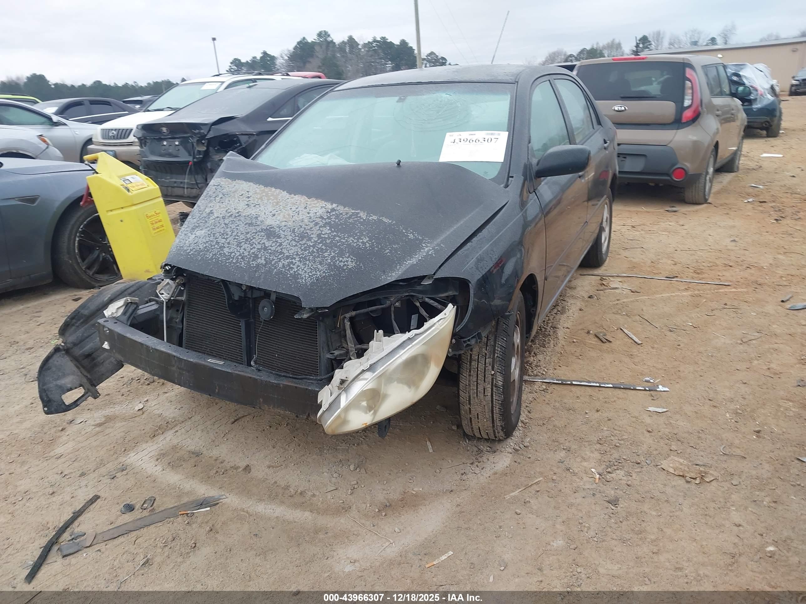 TOYOTA COROLLA image 2