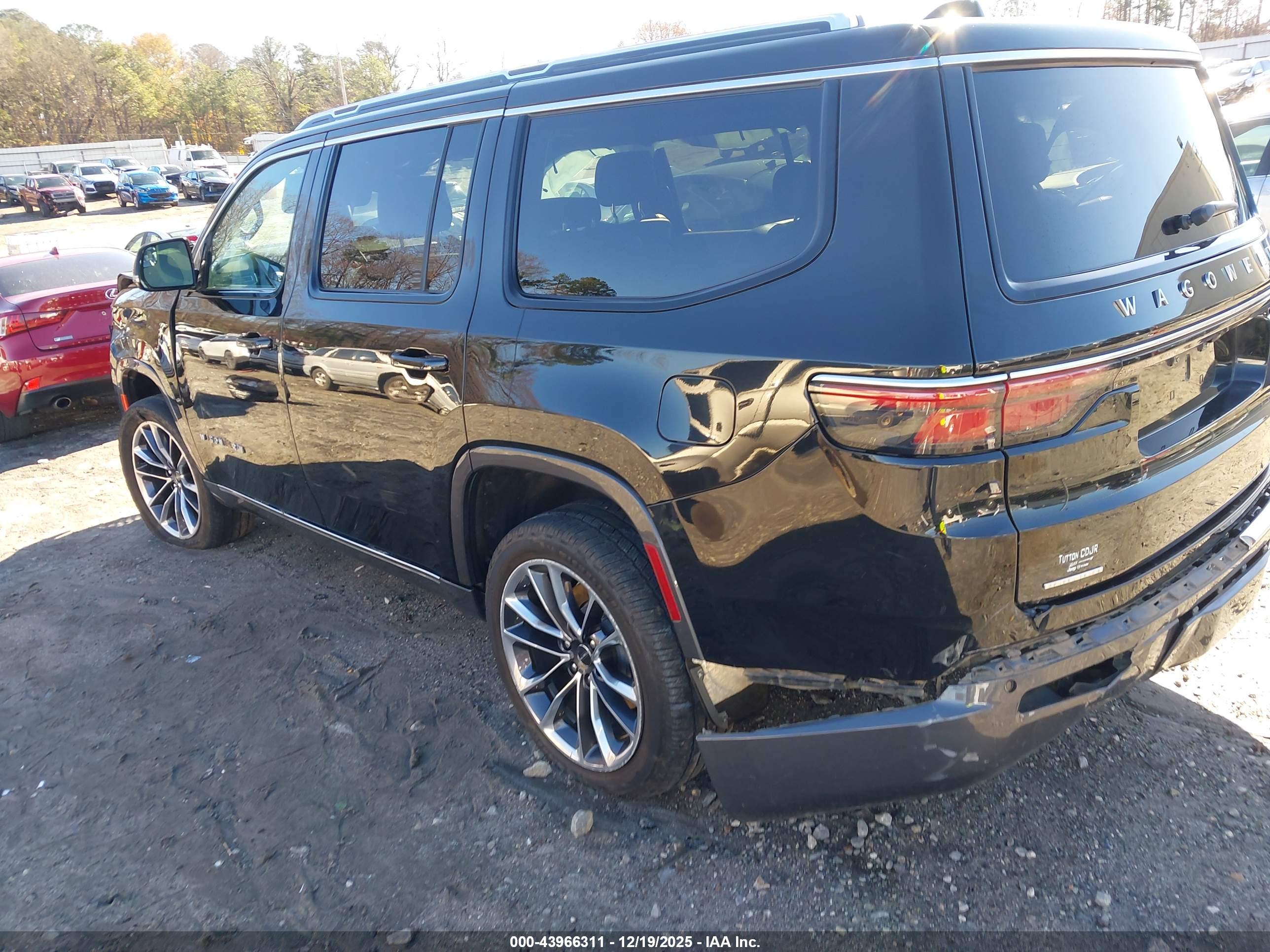 JEEP WAGONEER image 3
