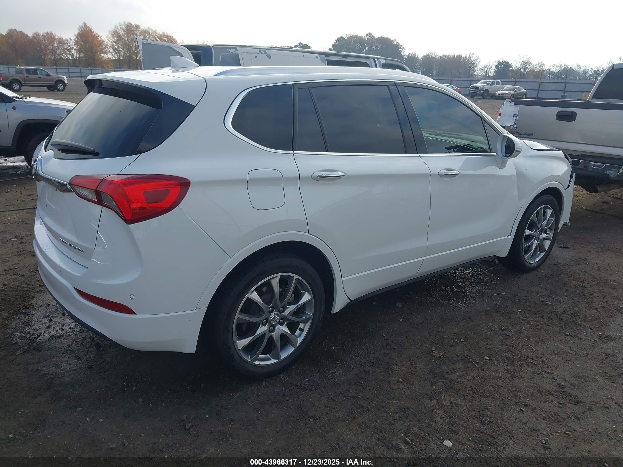 BUICK ENVISION image 4