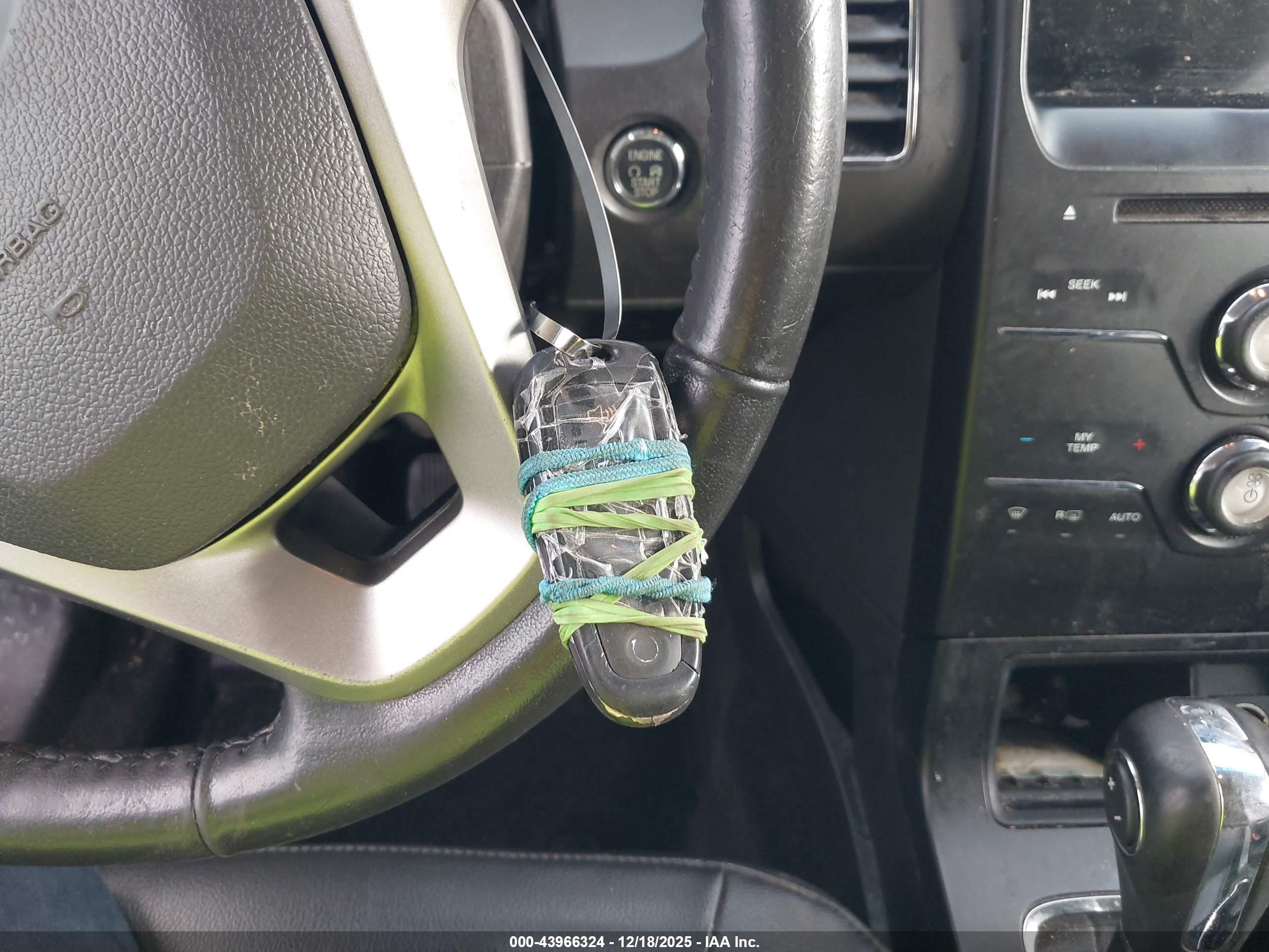 FORD FLEX image 11