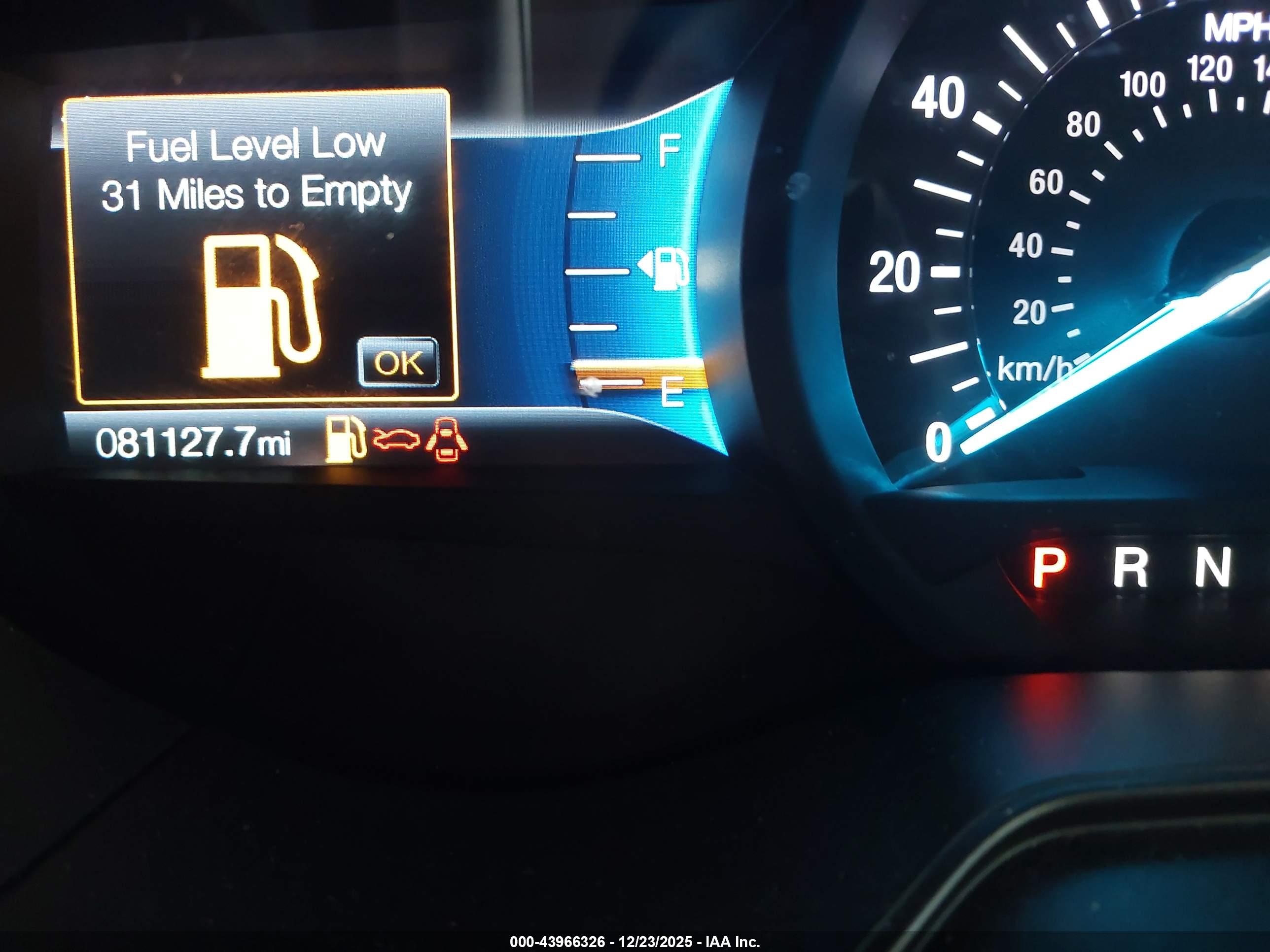 FORD FUSION image 7