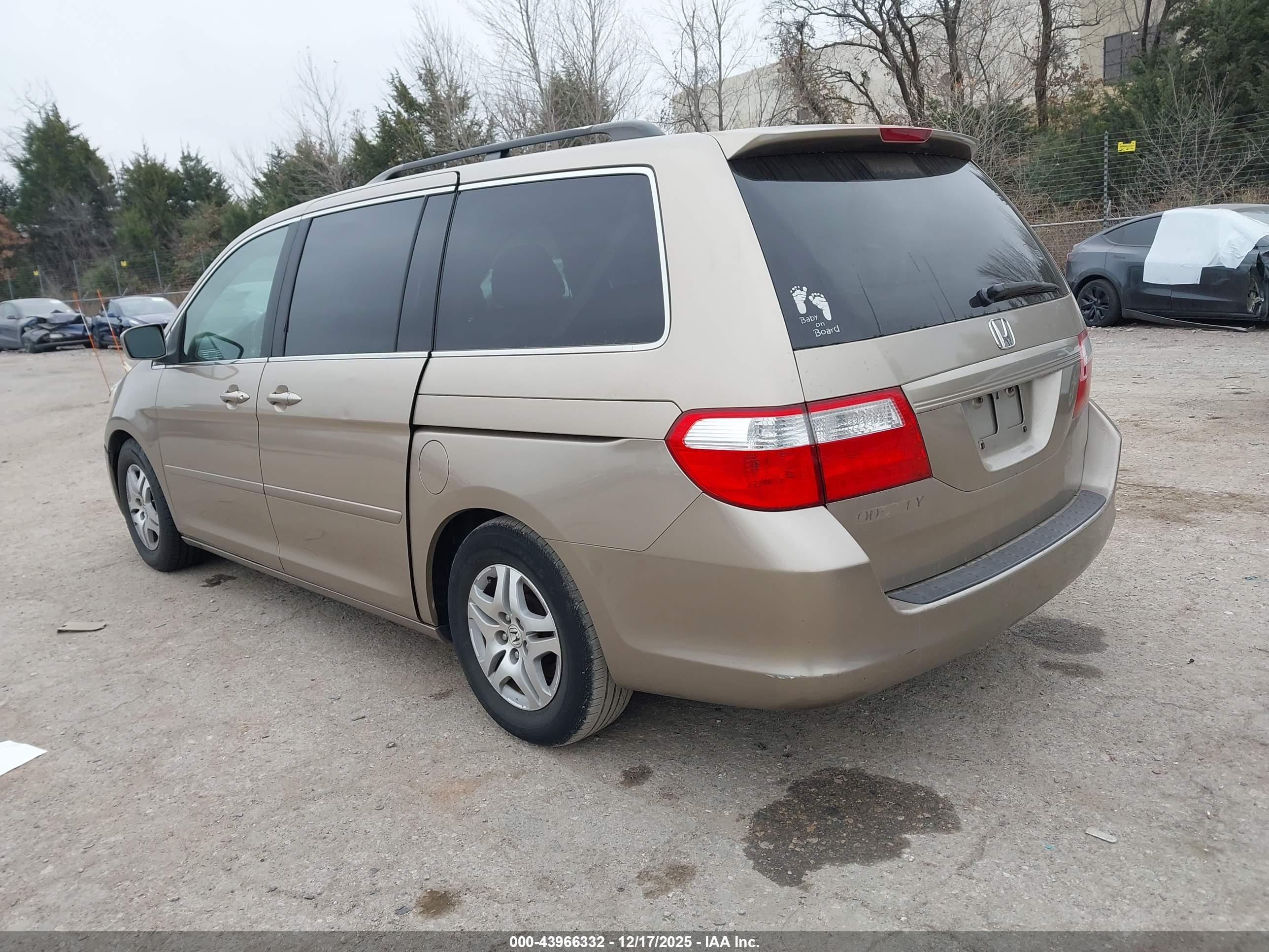 HONDA ODYSSEY image 3