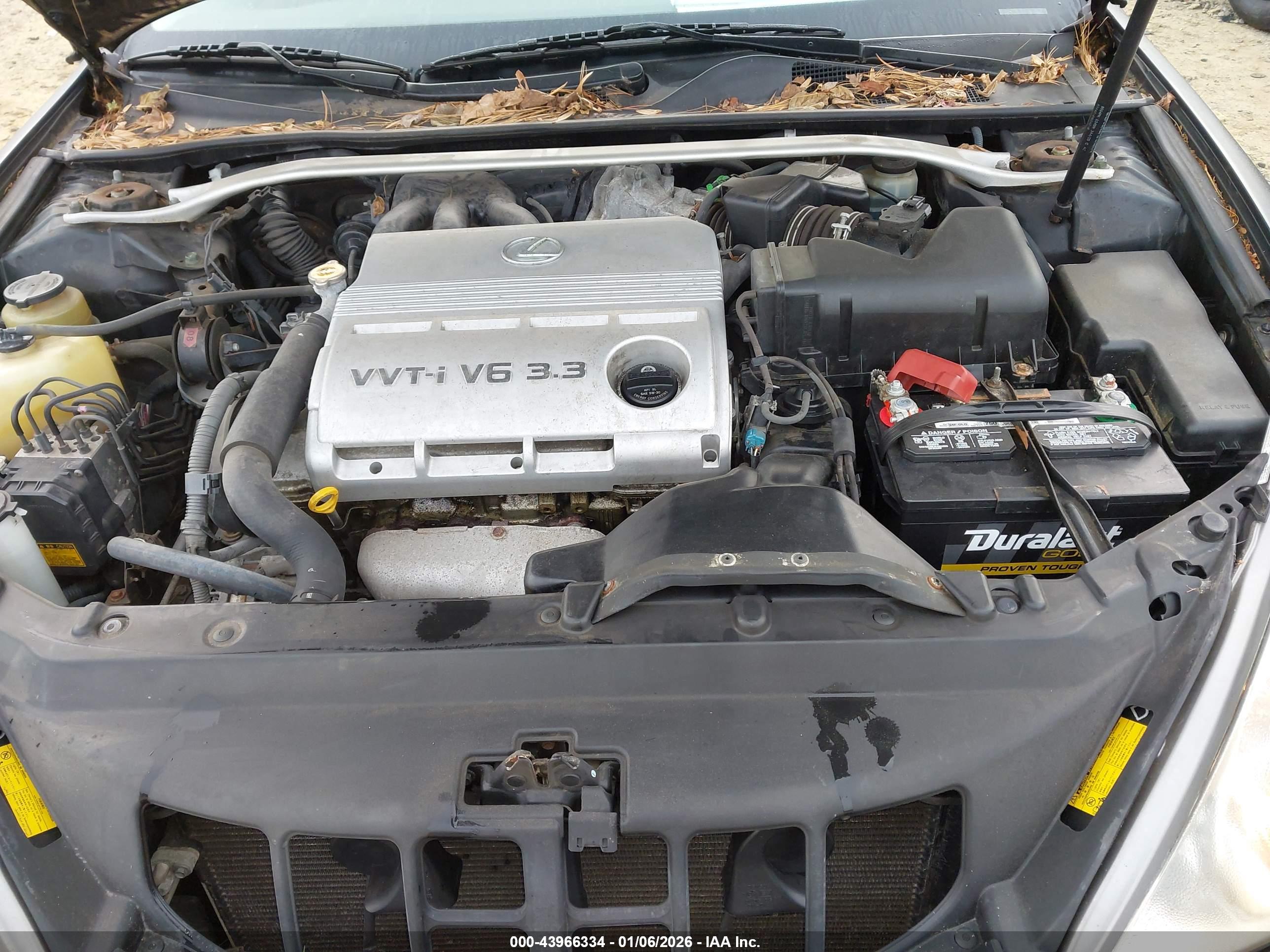 LEXUS ES image 10