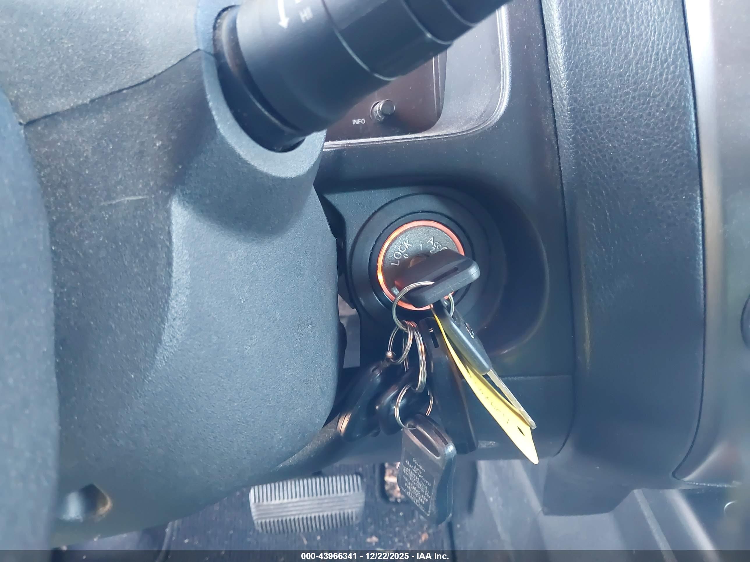 NISSAN ARMADA image 11