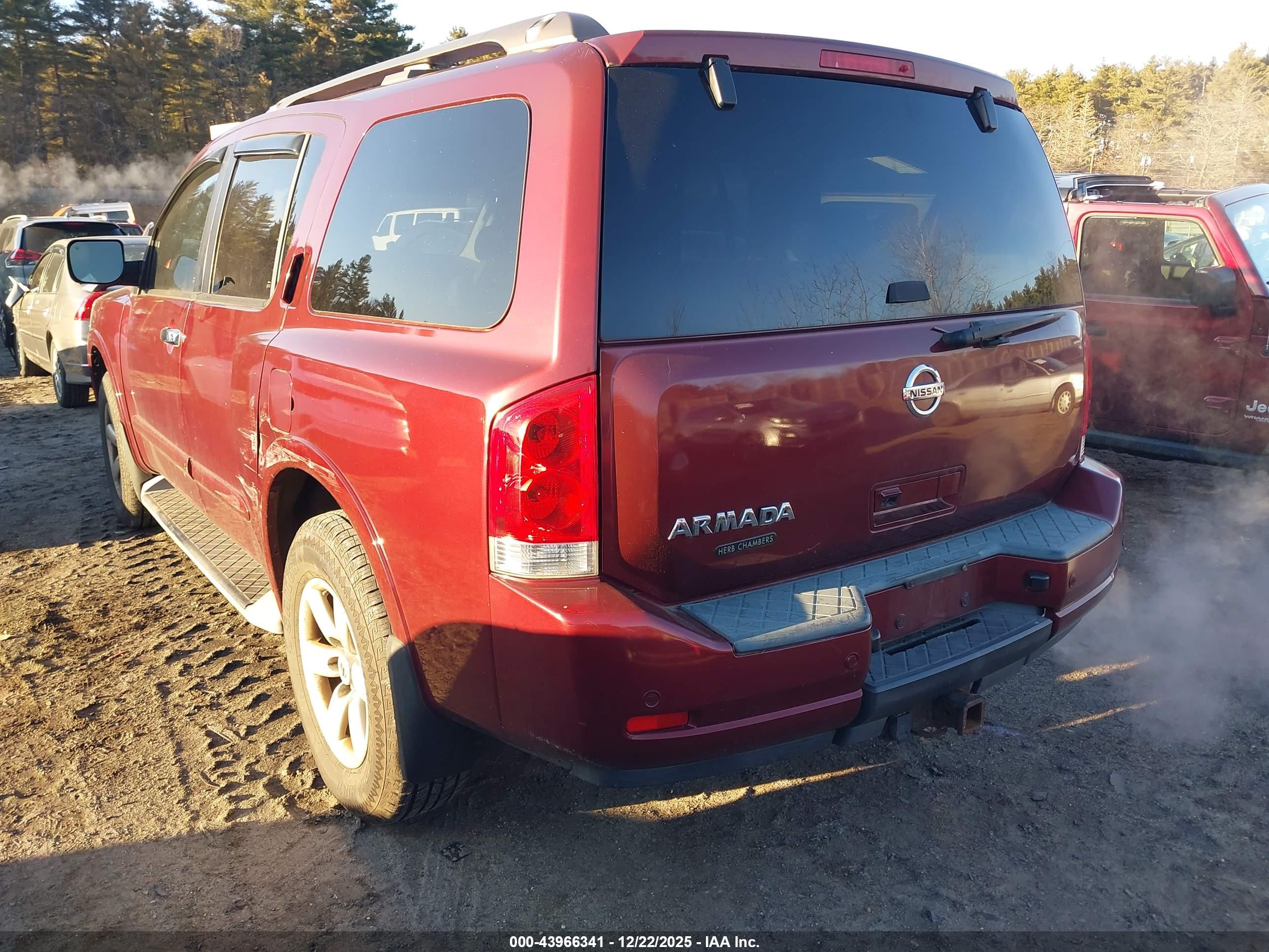 NISSAN ARMADA image 3