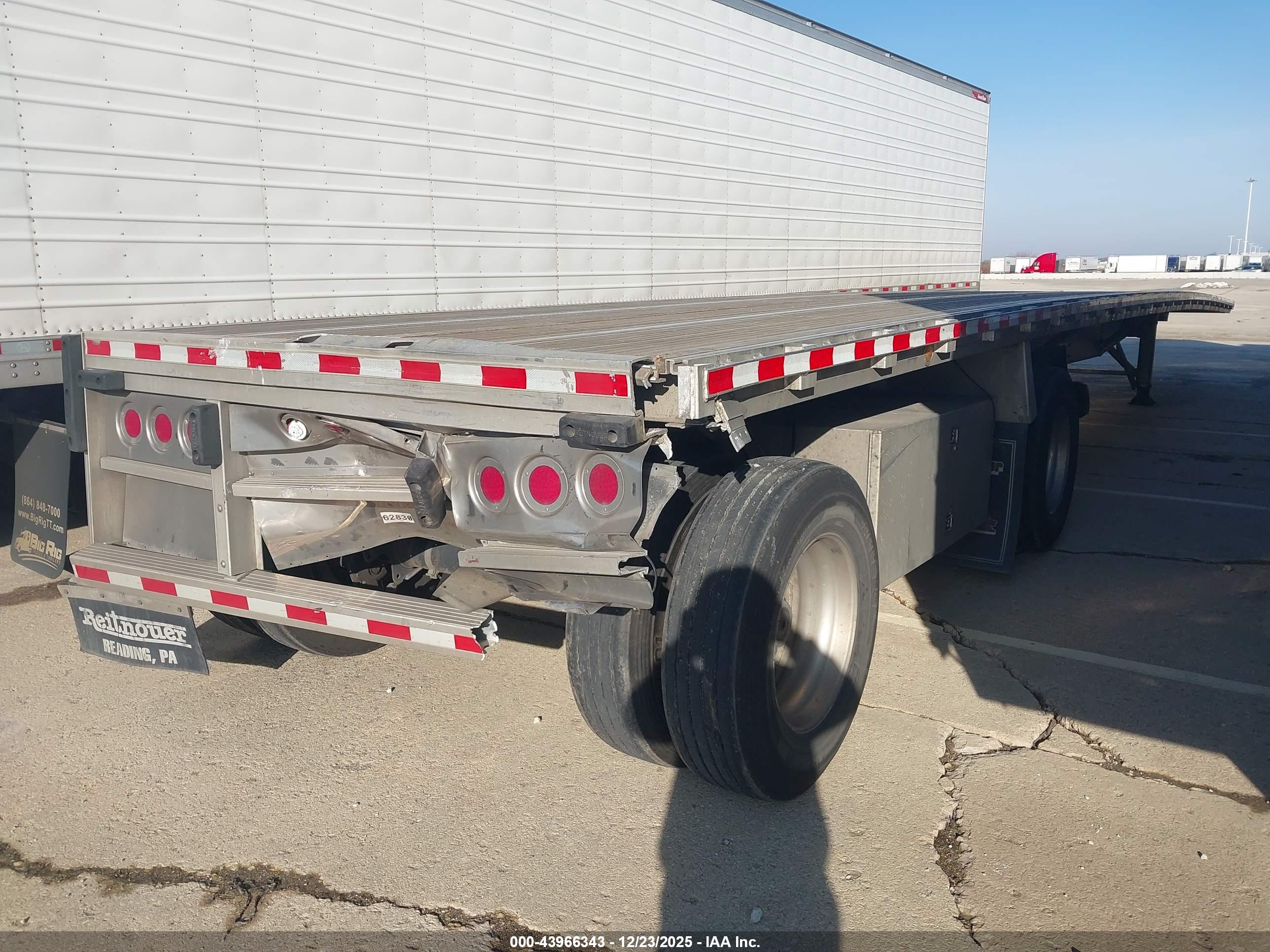 REITNOUER FLATBED image 4