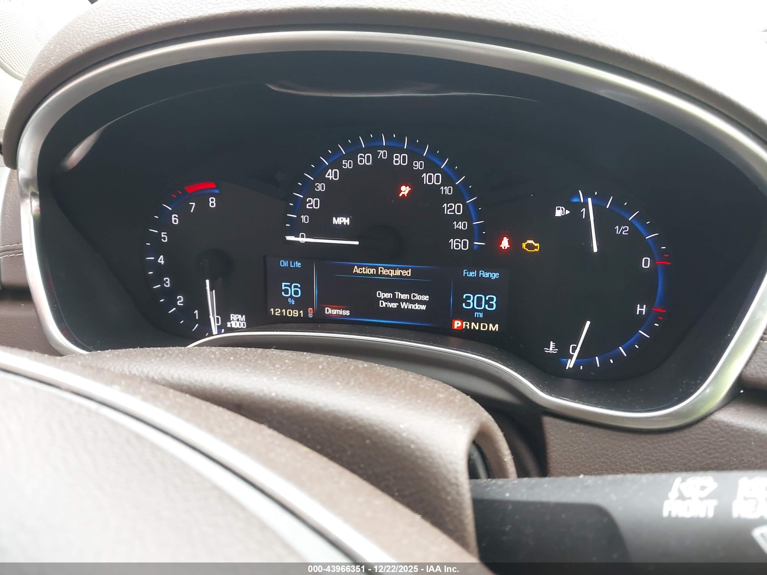 CADILLAC SRX image 7