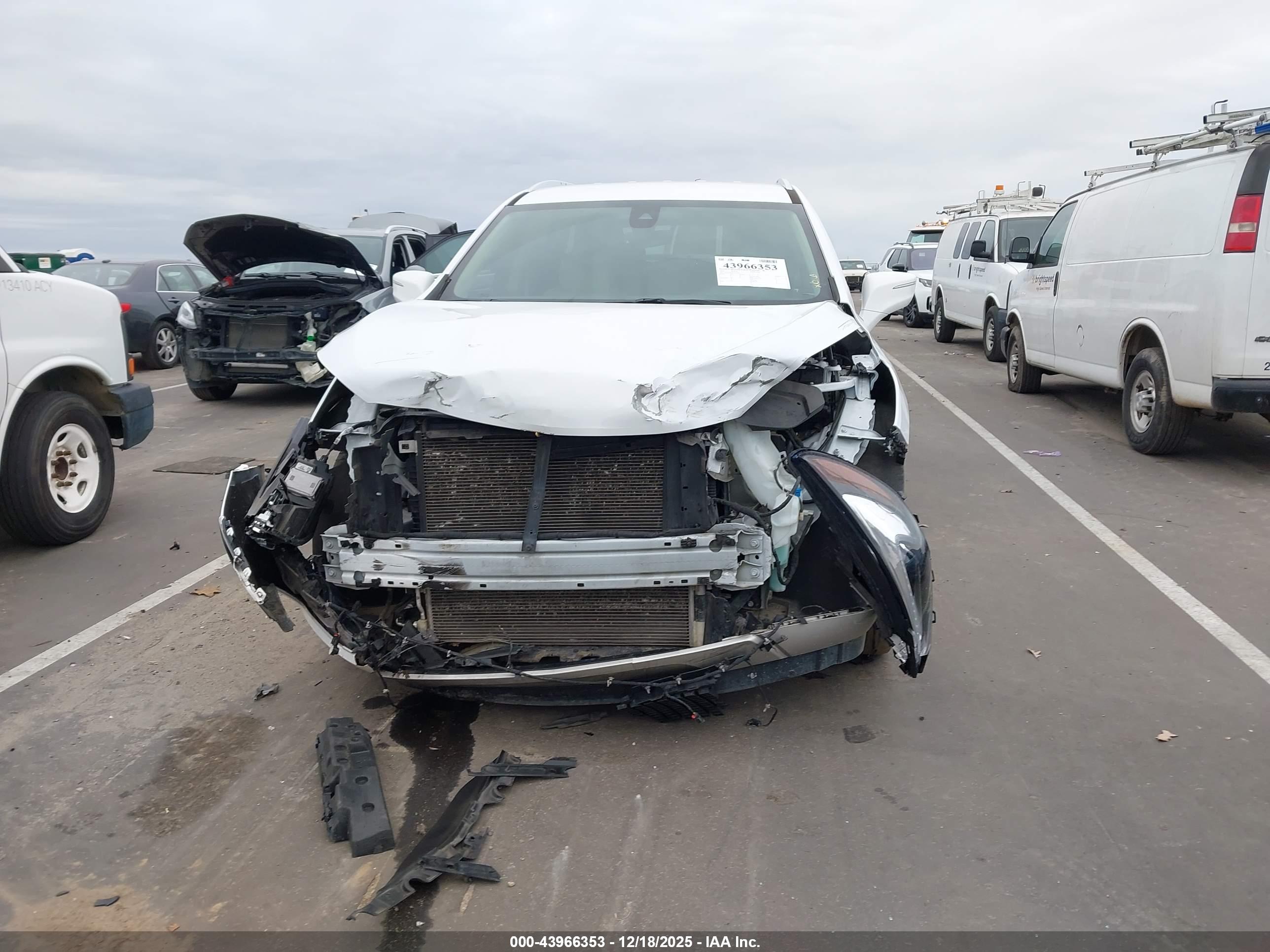 BUICK ENCLAVE image 6