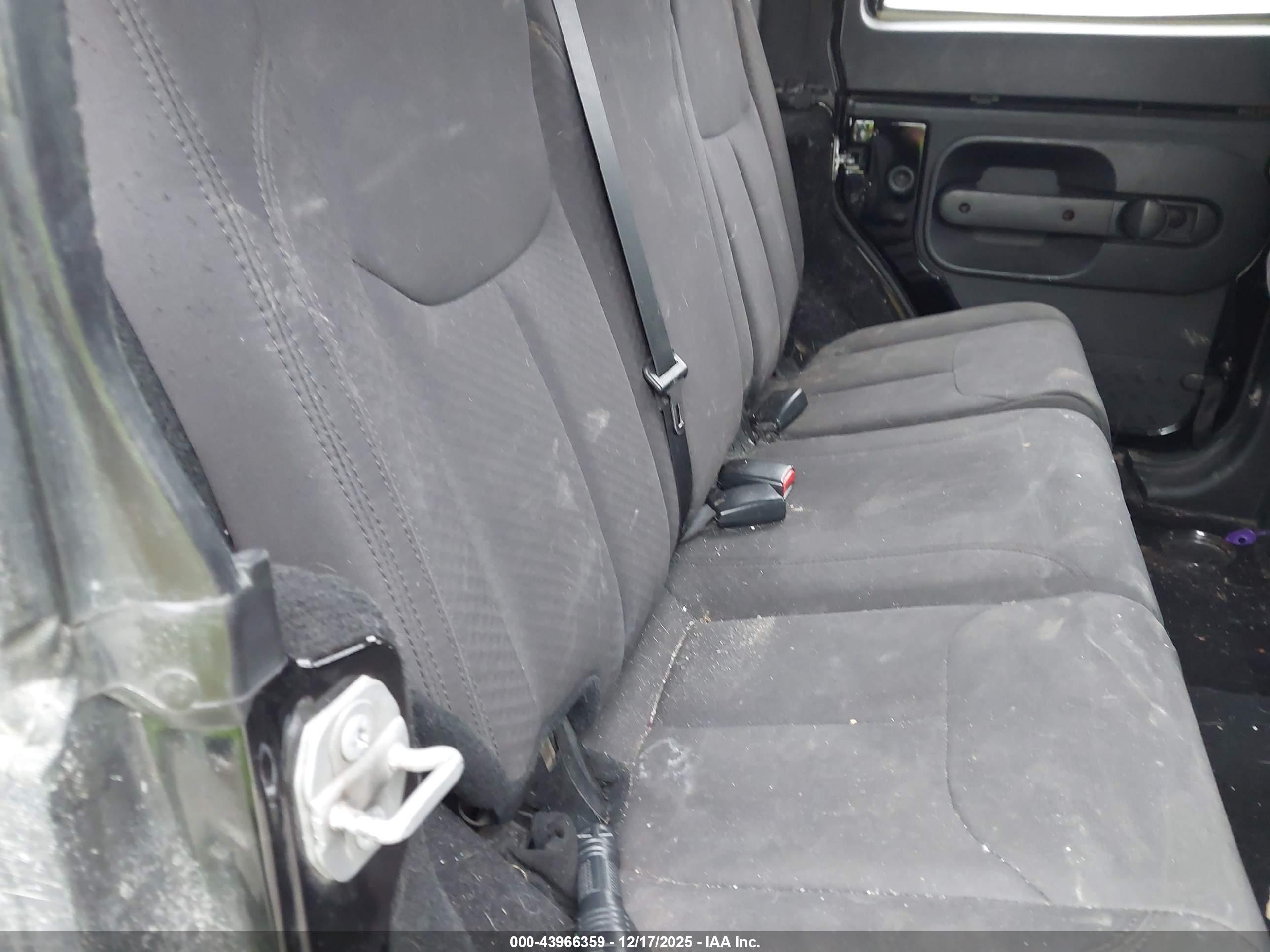 JEEP WRANGLER image 8