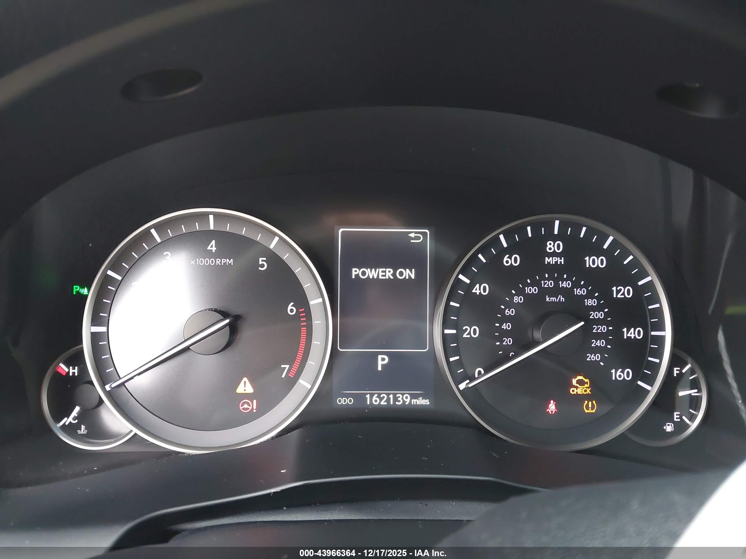 LEXUS ES image 7