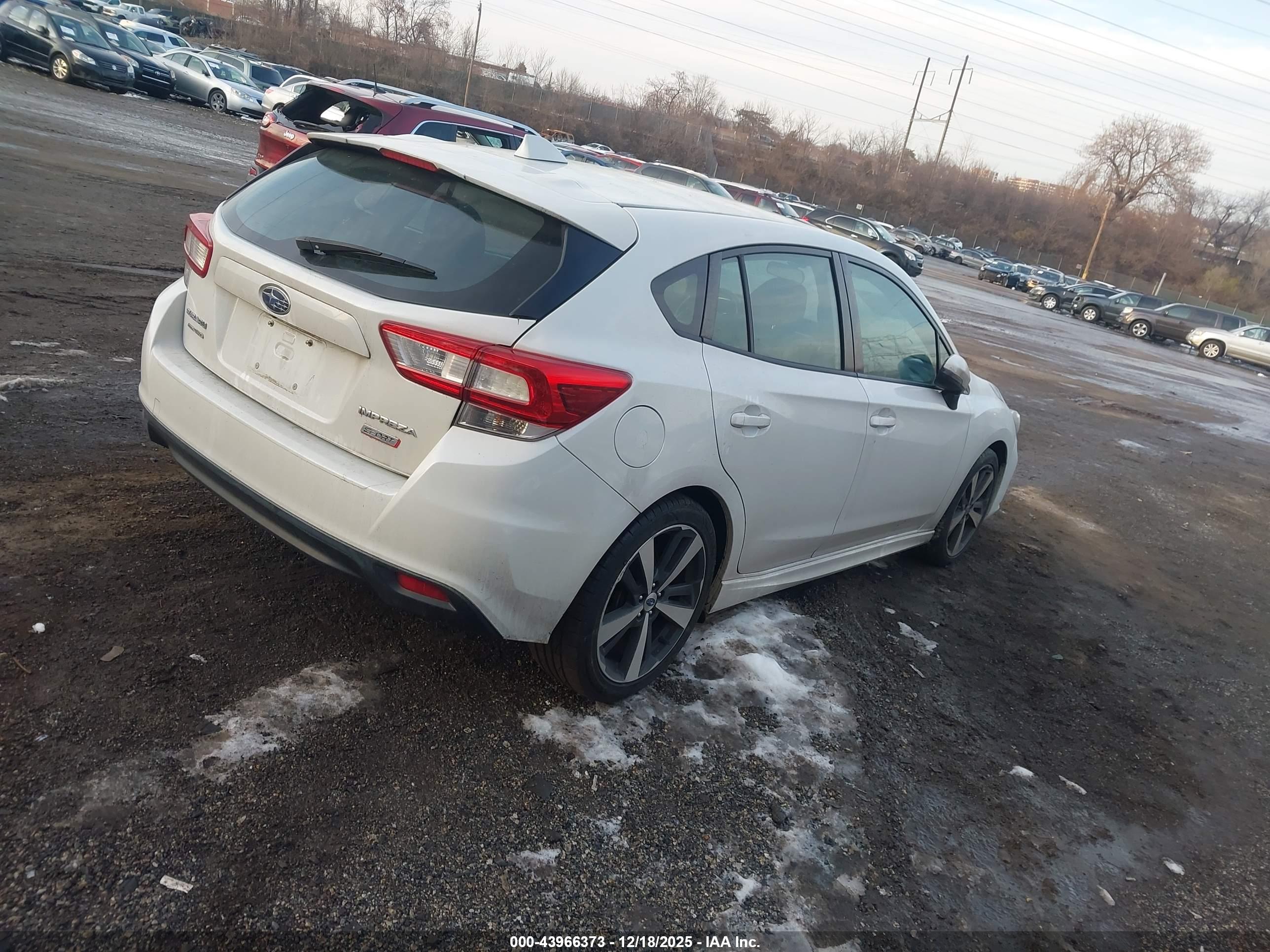 SUBARU IMPREZA image 4