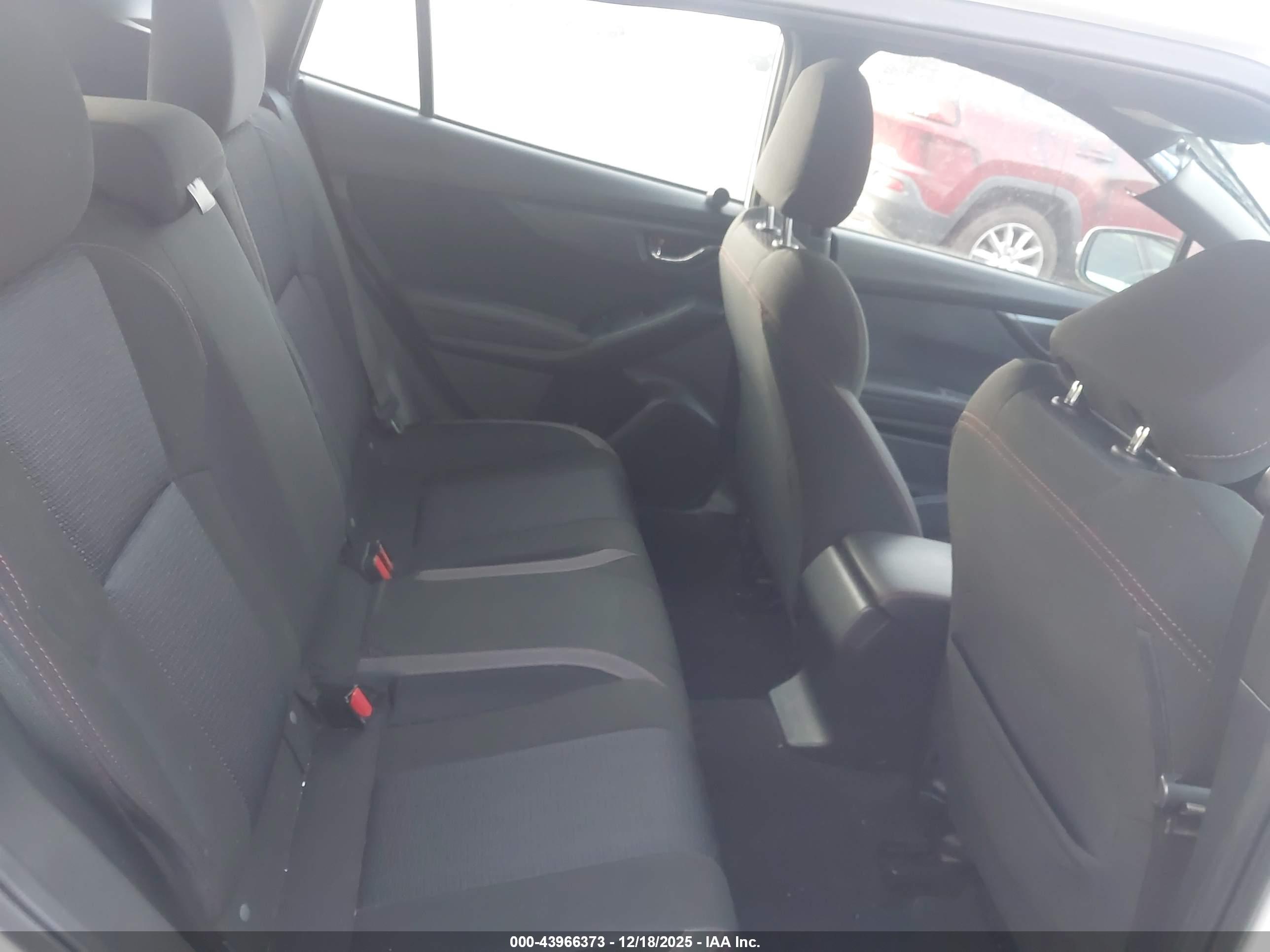 SUBARU IMPREZA image 8
