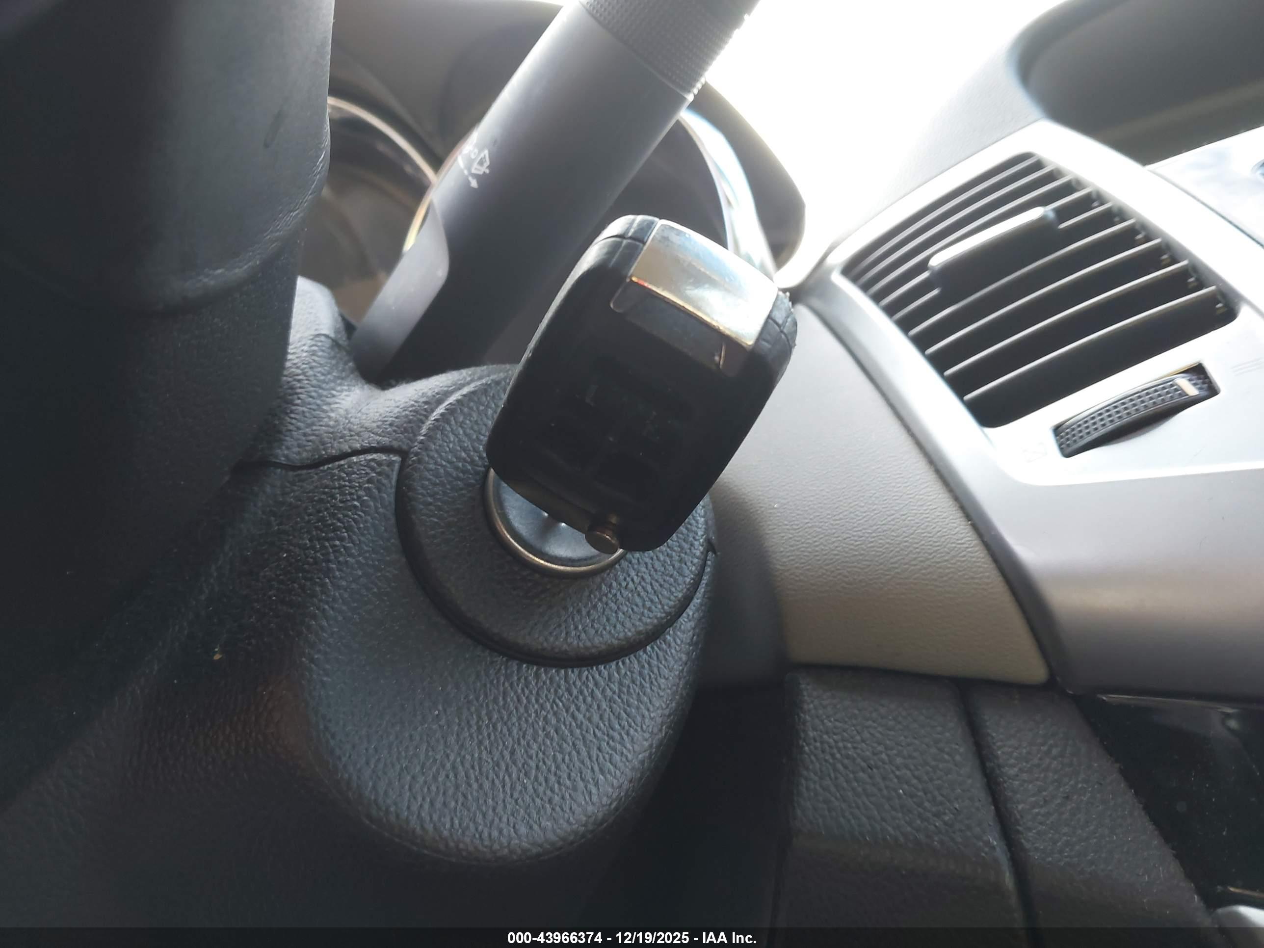 CHEVROLET CRUZE image 11