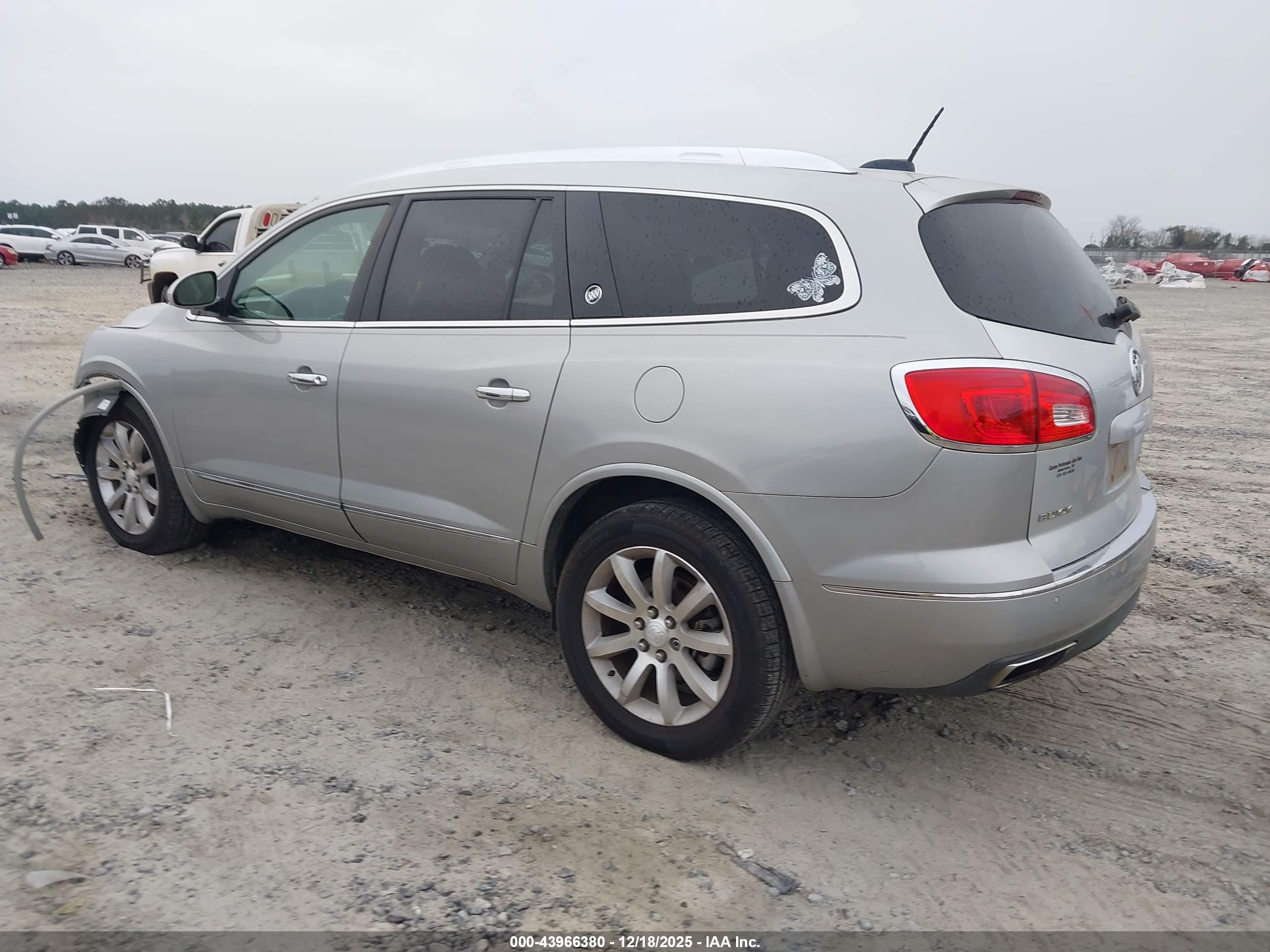 BUICK ENCLAVE image 3