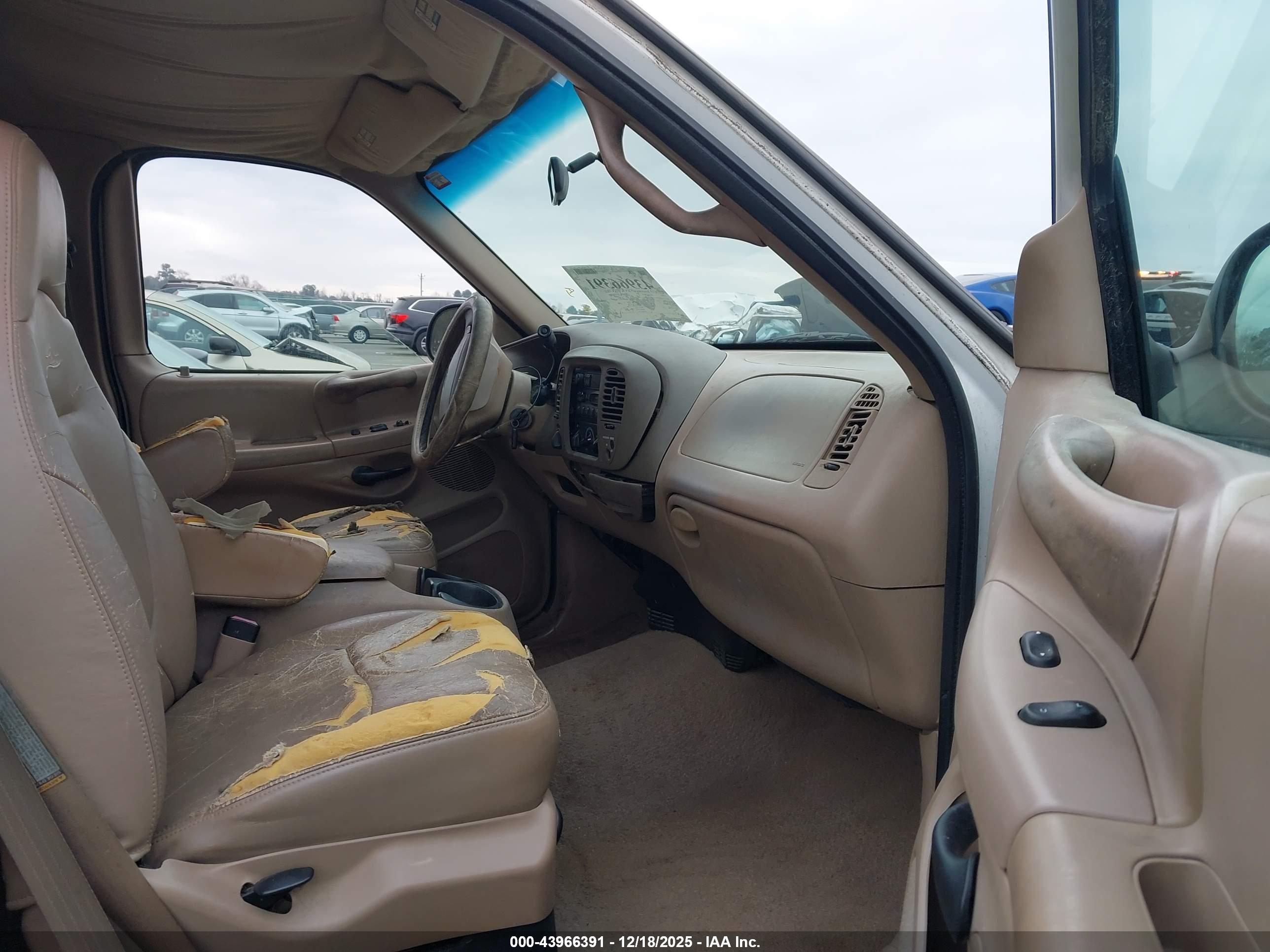 FORD F-150 image 5