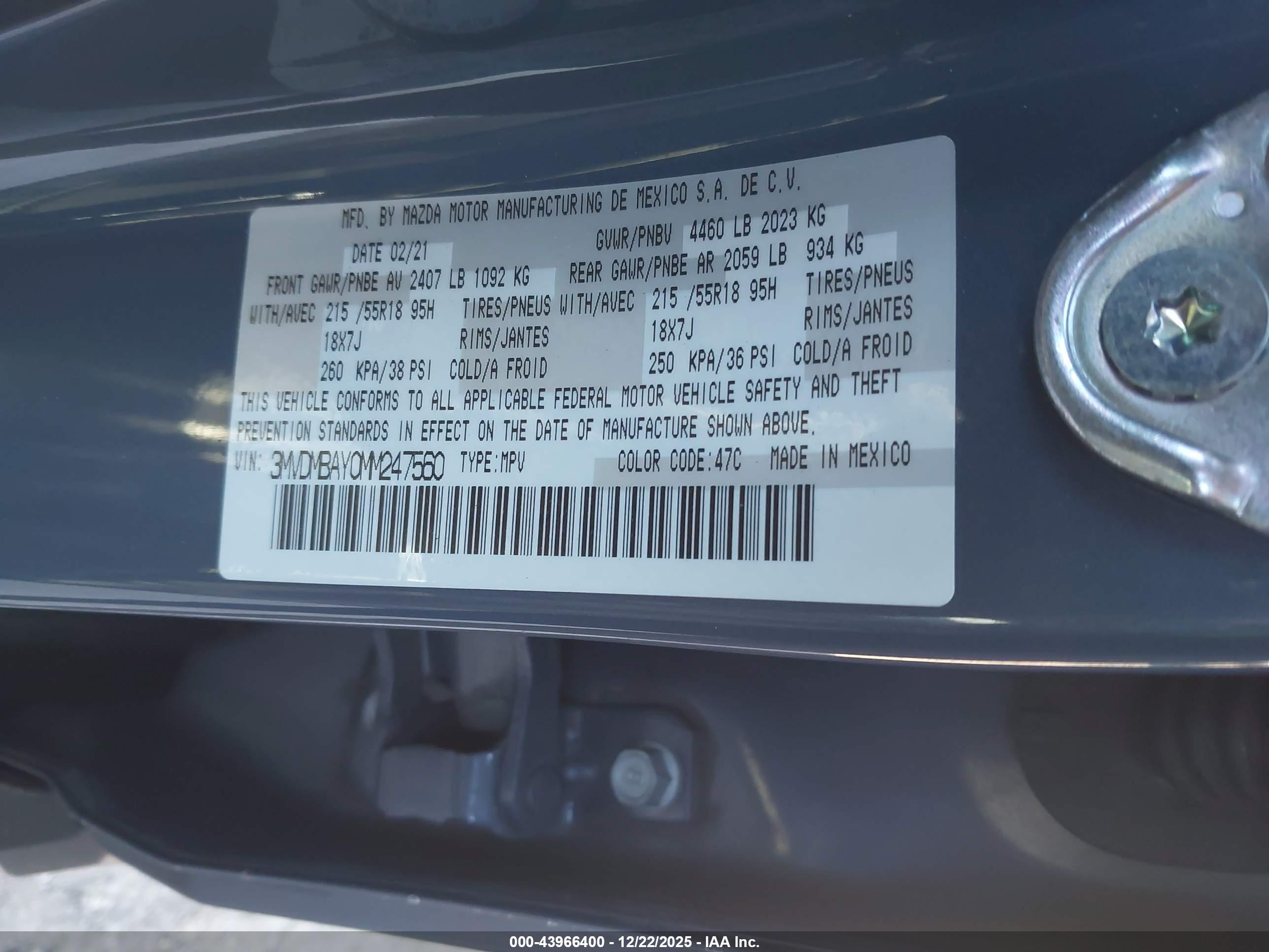 MAZDA CX-30 image 9