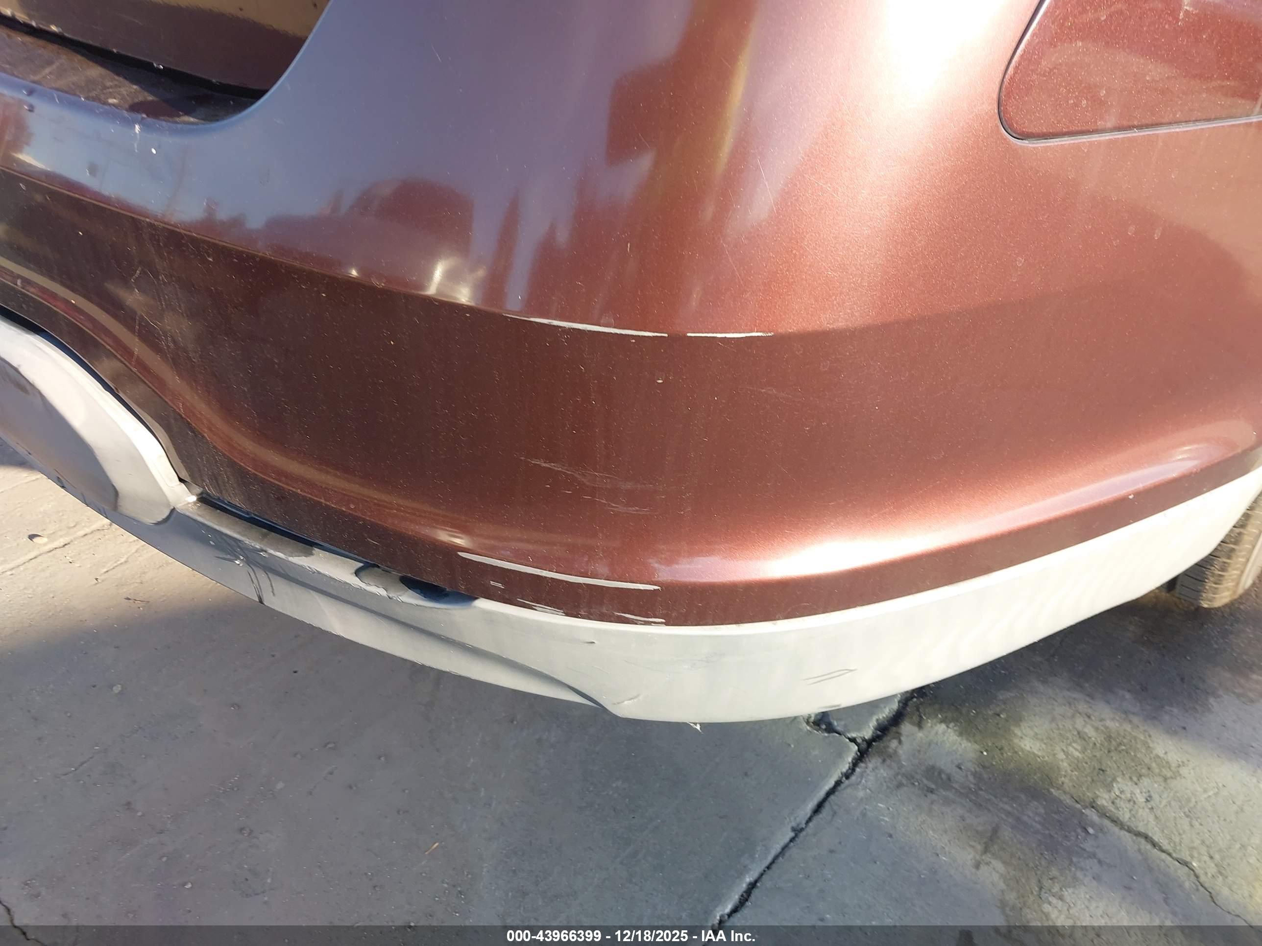 FORD TAURUS image 6
