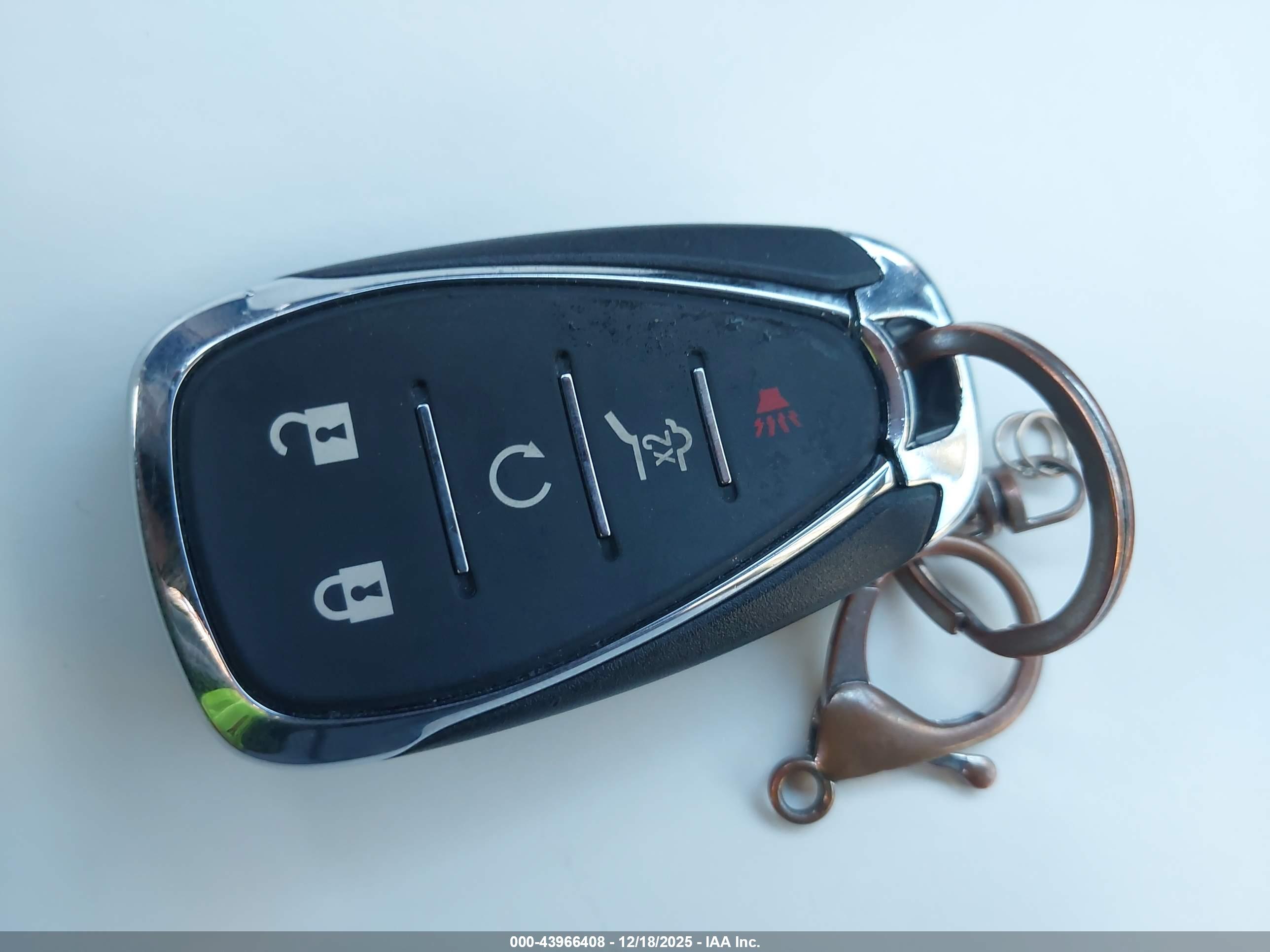 CHEVROLET TRAVERSE image 11