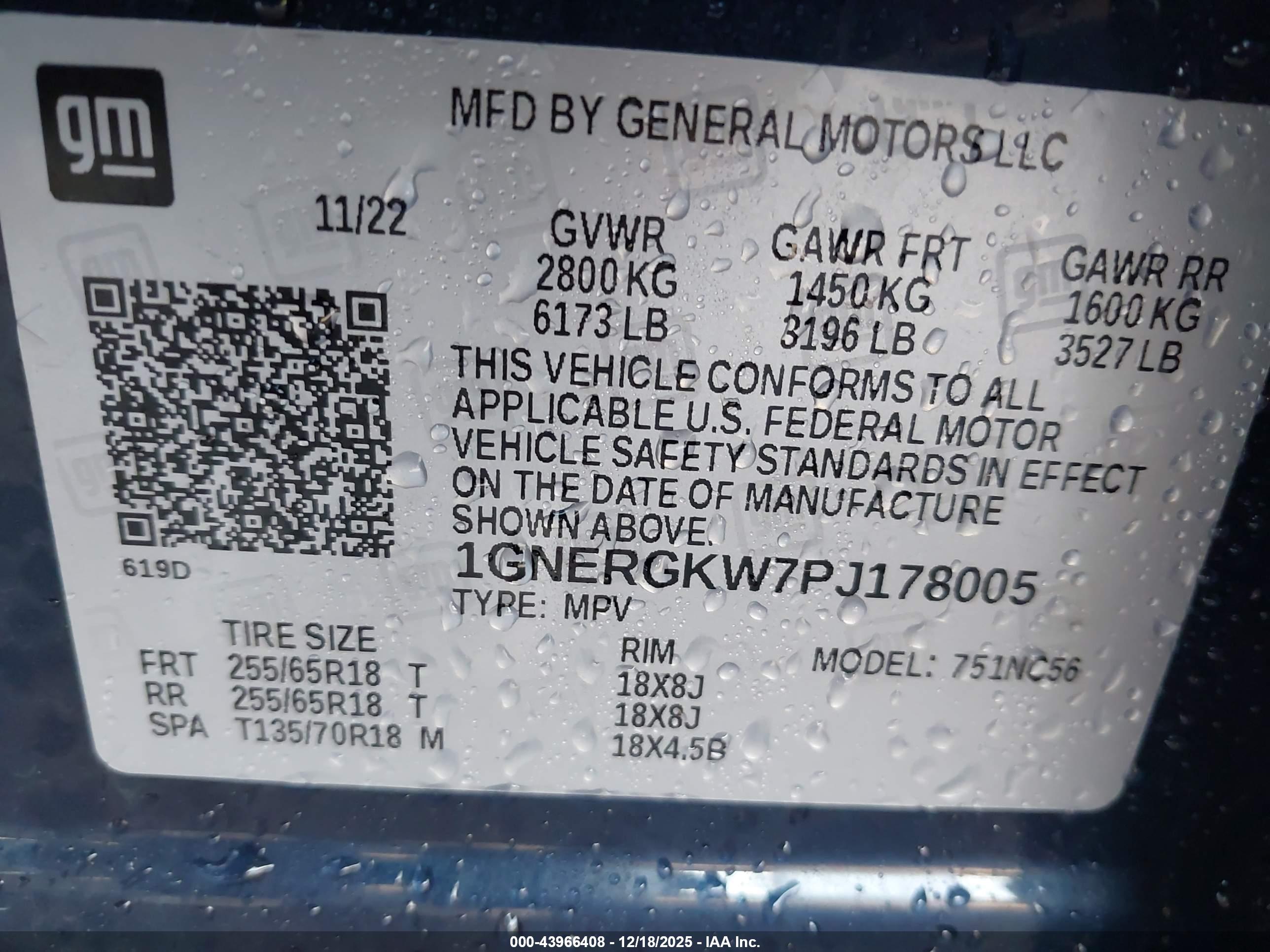 CHEVROLET TRAVERSE image 9