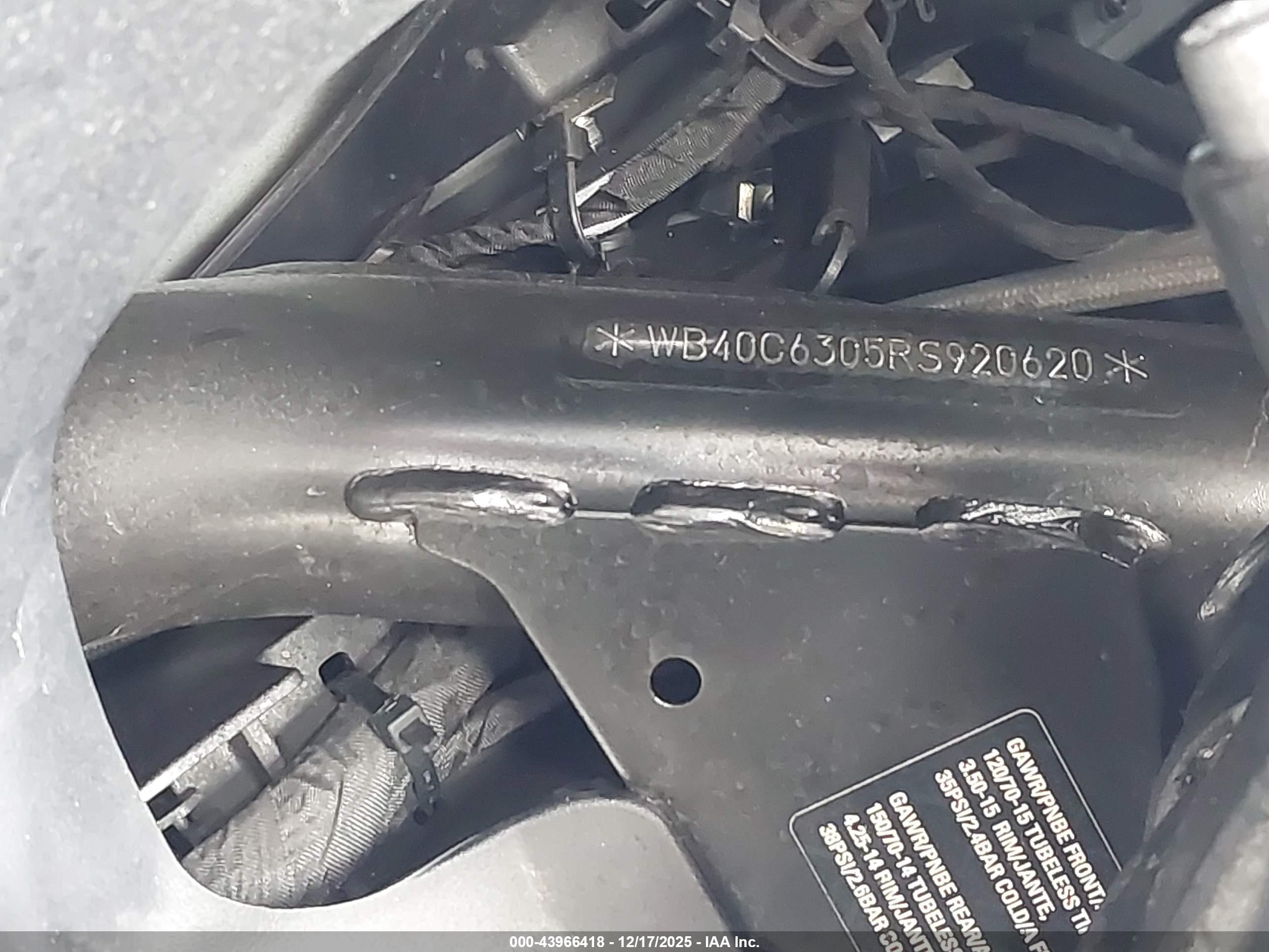 BMW C image 10