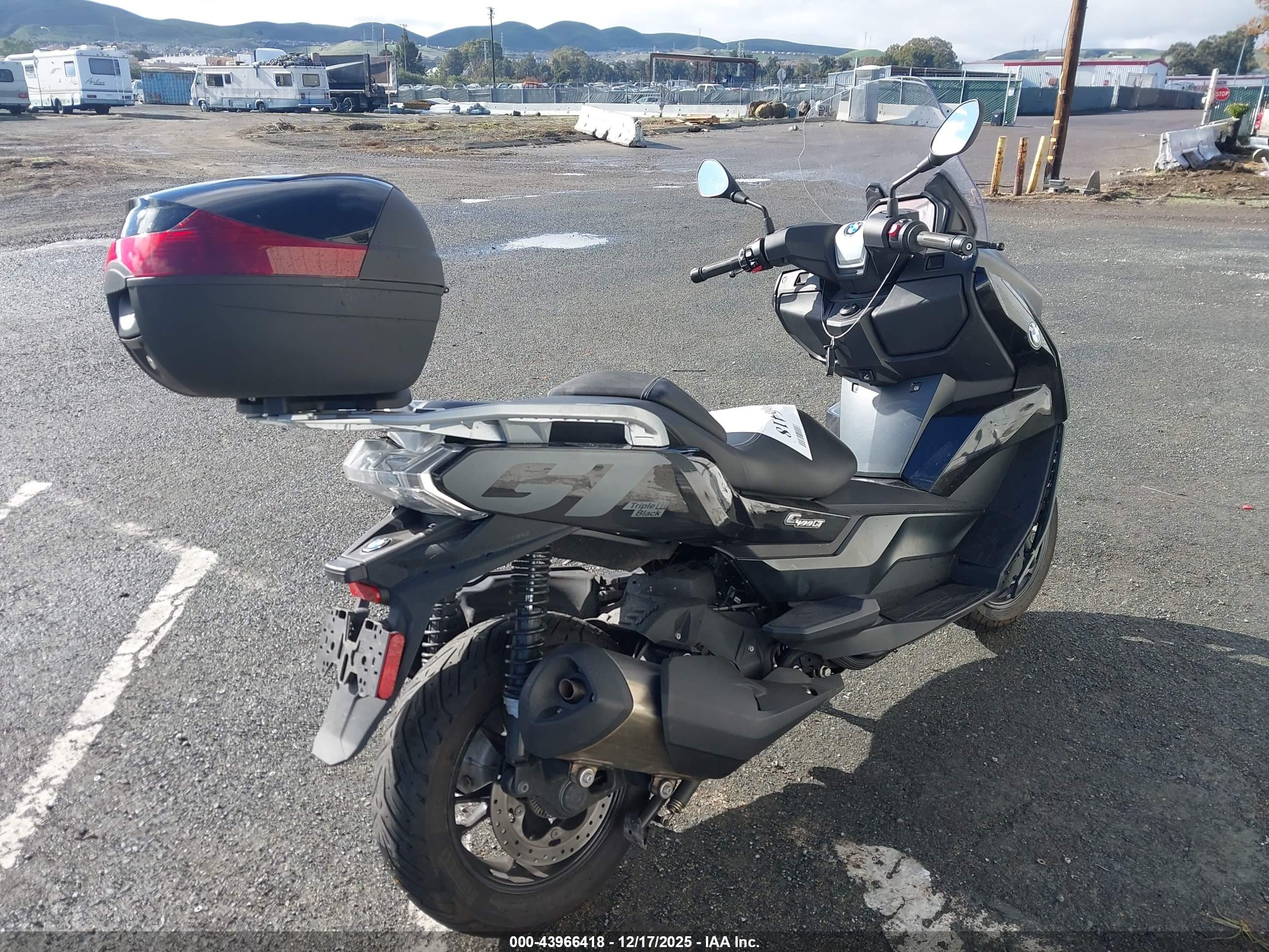 BMW C image 4
