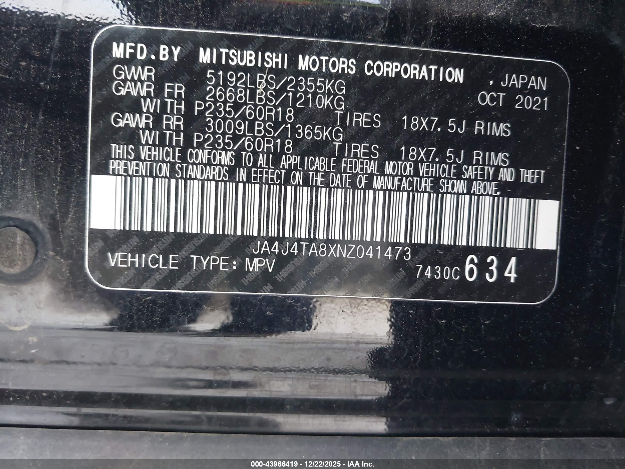 MITSUBISHI OUTLANDER image 9