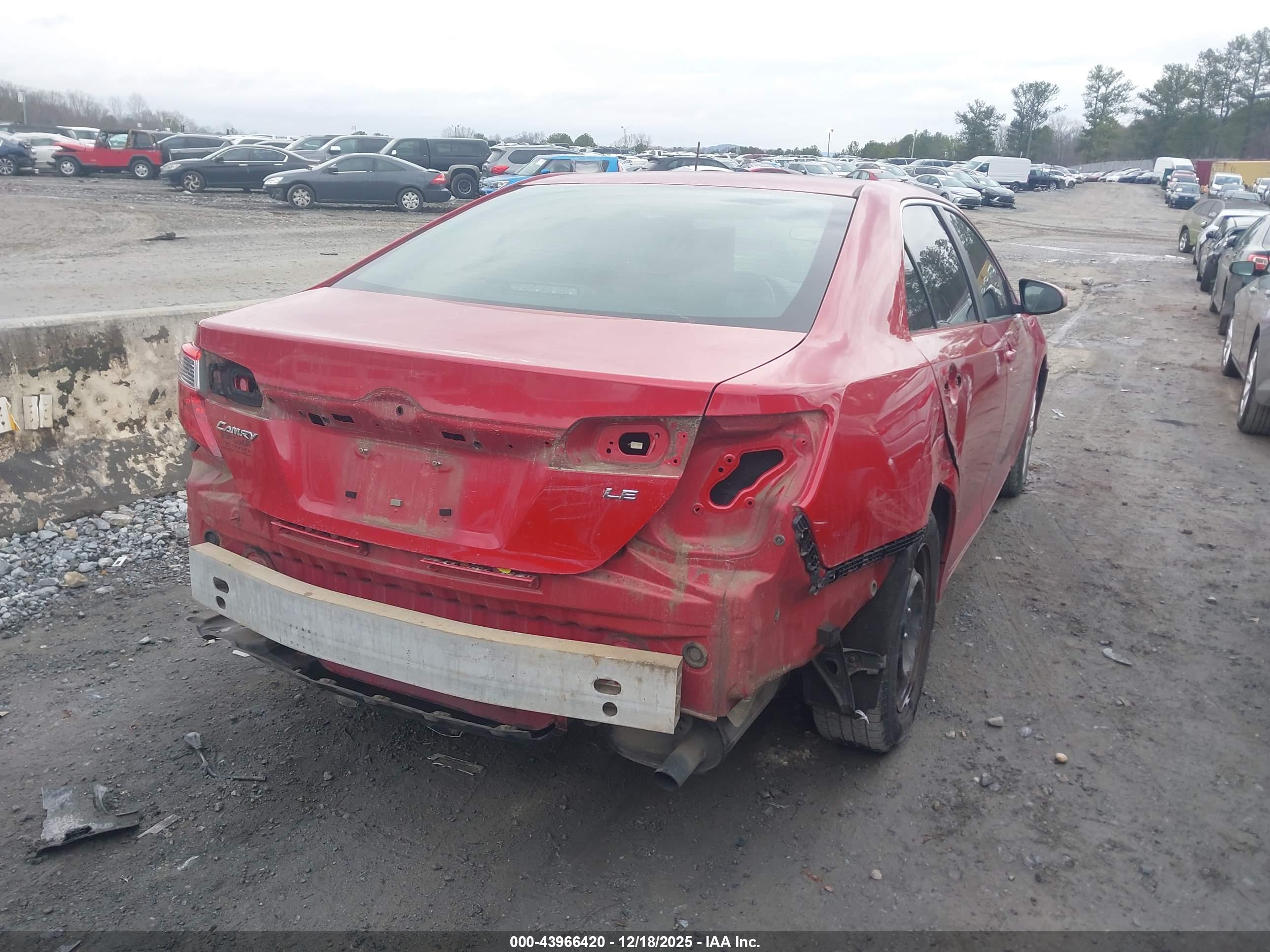 TOYOTA CAMRY image 4