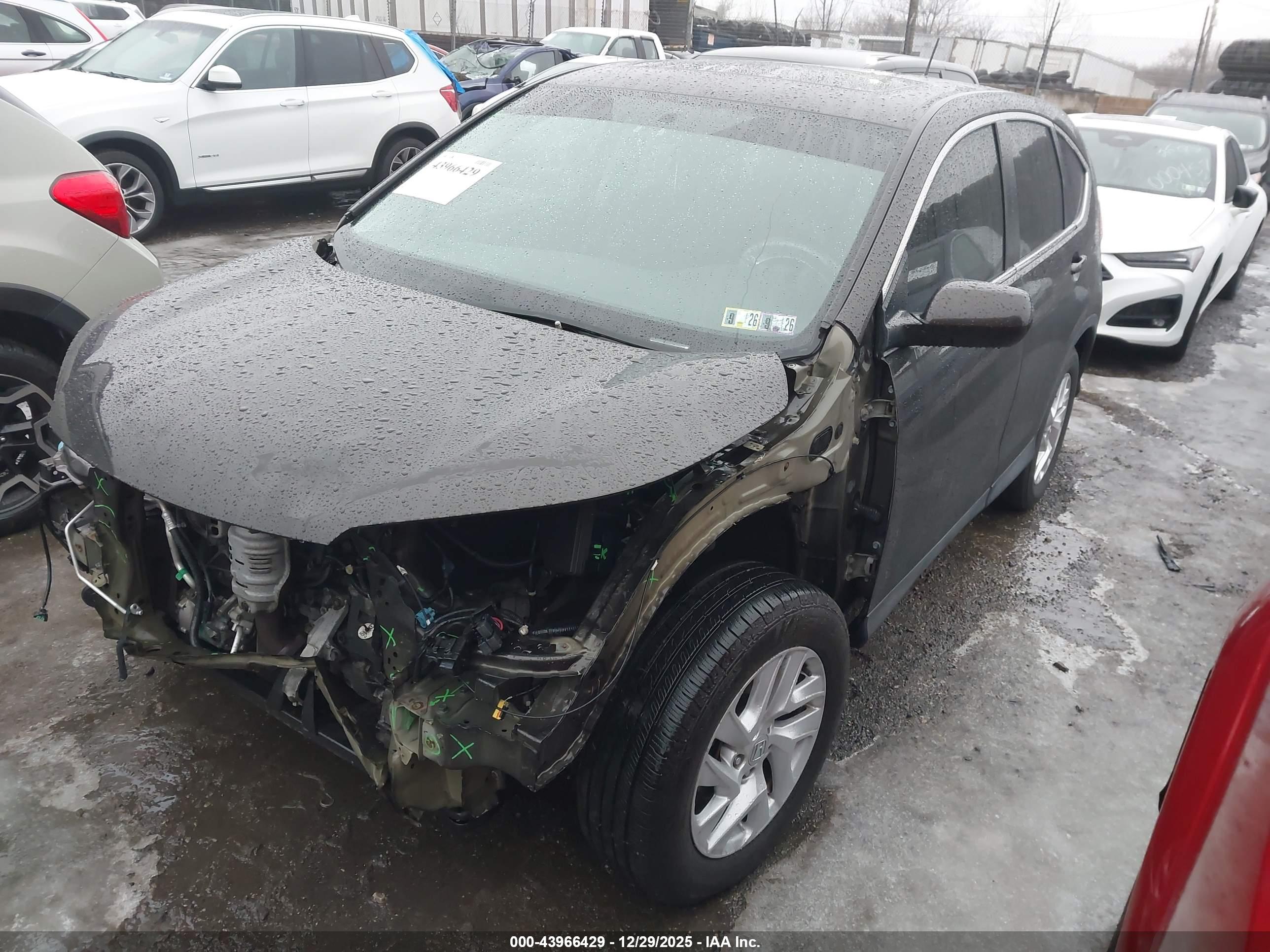 HONDA CR-V image 2
