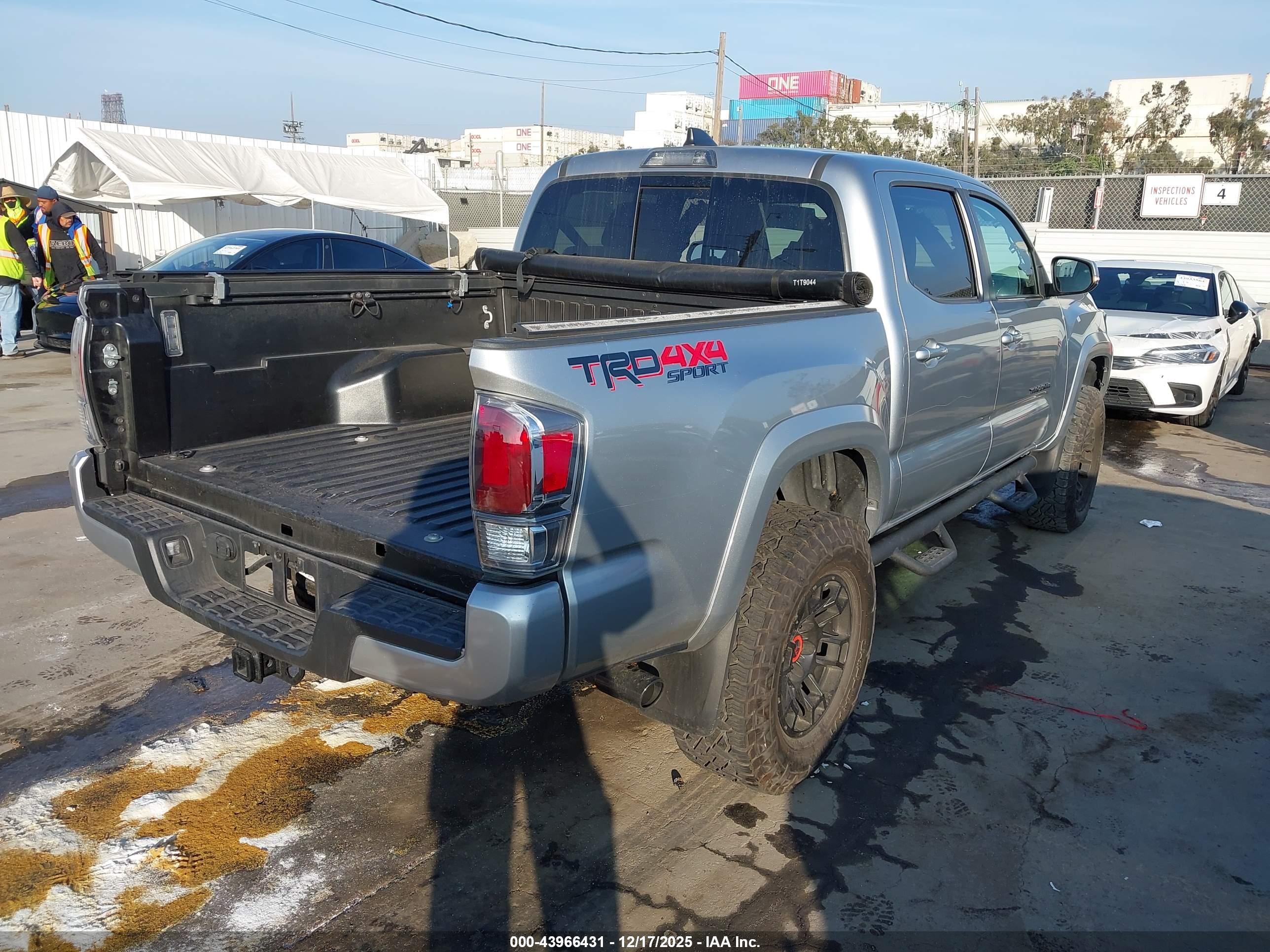 TOYOTA TACOMA image 4