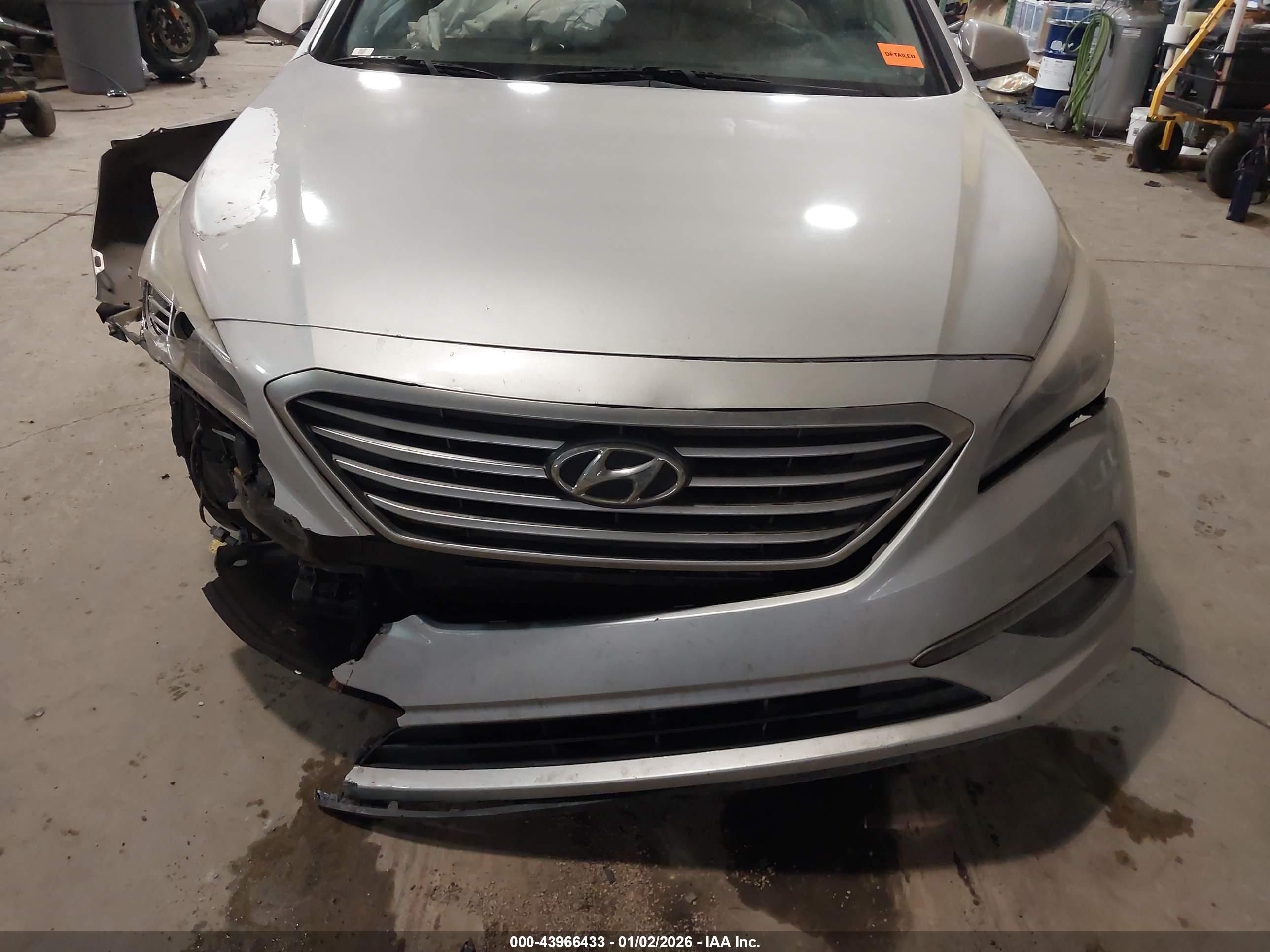 HYUNDAI SONATA image 6