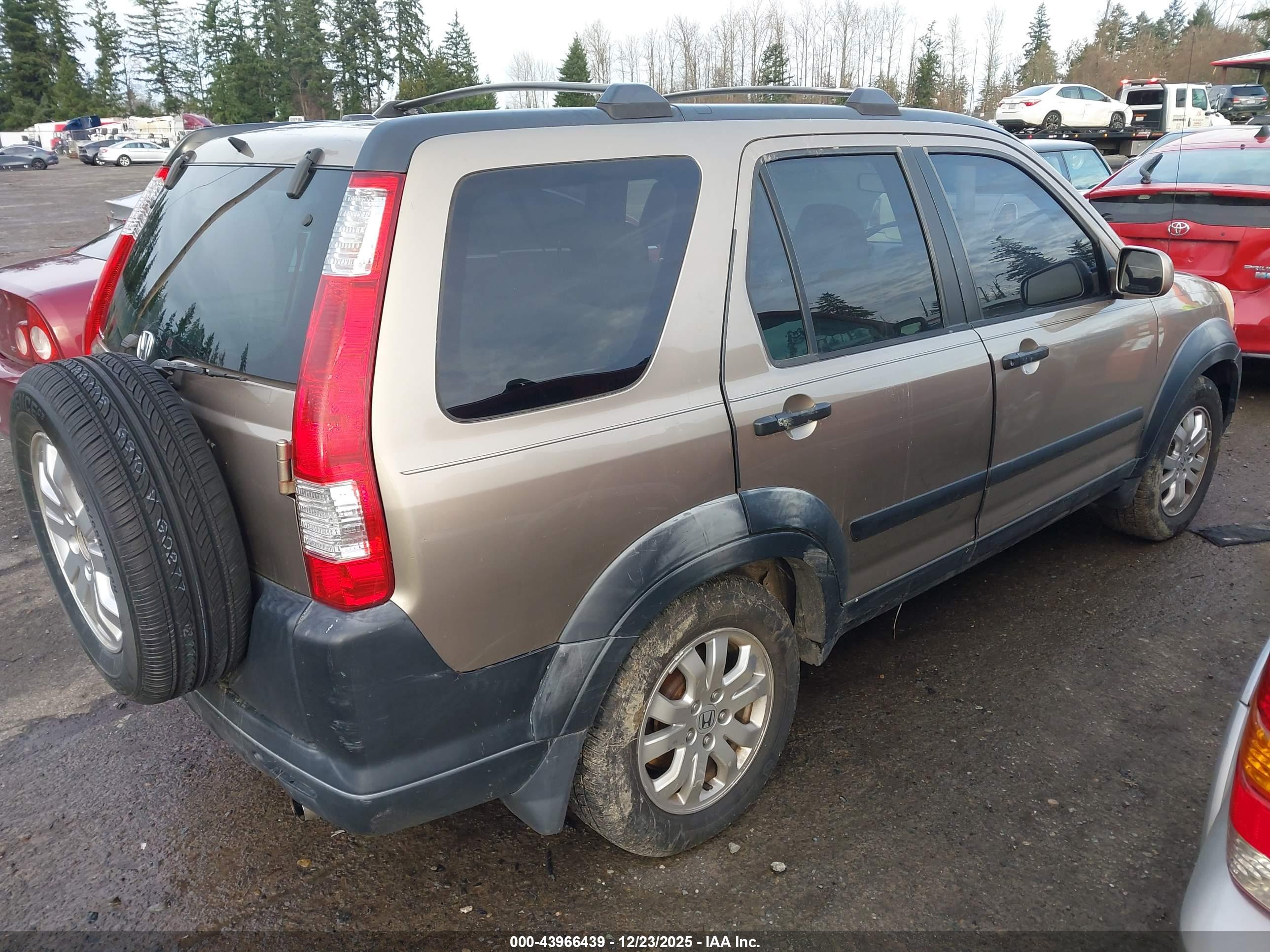 HONDA CR-V image 4